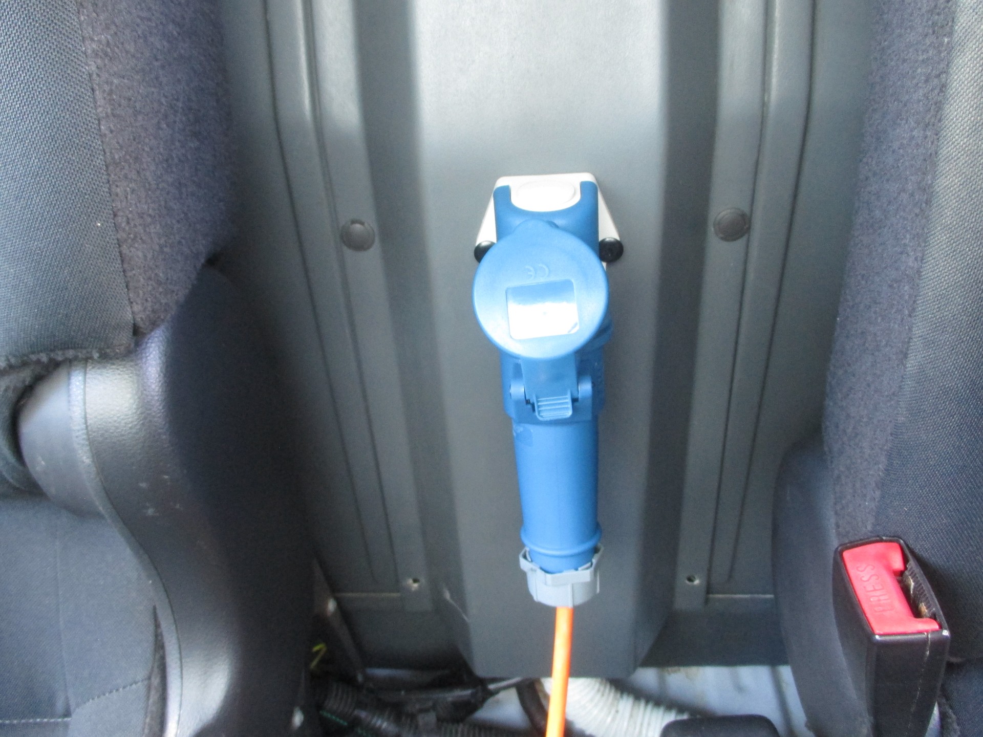 NISSAN NV200 1.5 dCi 90 Frischdienst Euro 6-image-9
