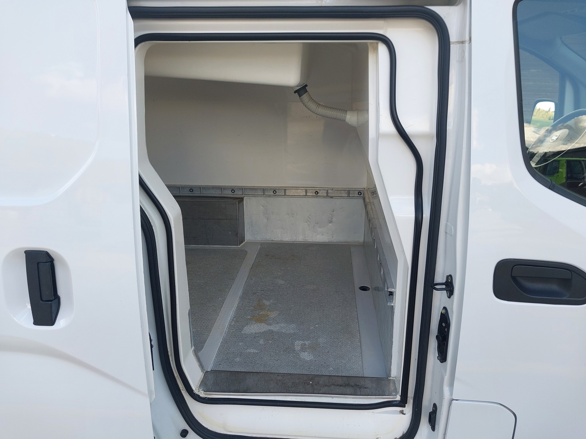 NISSAN NV200 1.5 dCi 90 Frischdienst Euro 6-image-7