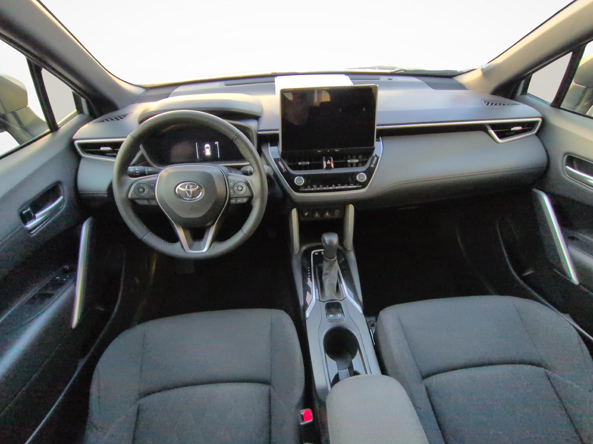 TOYOTA Corolla Cross 2.0 HSD Comfort AWD-i-image-4