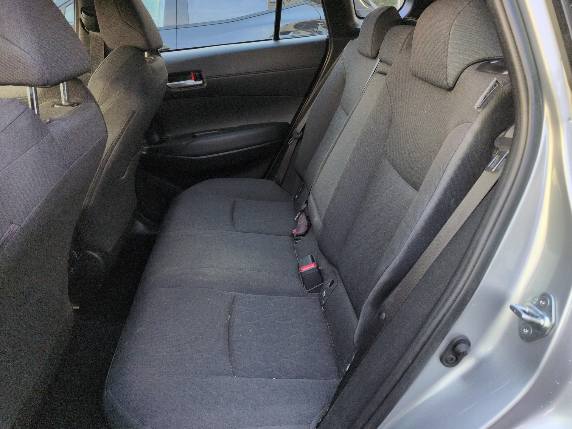 TOYOTA Corolla Cross 2.0 HSD Comfort AWD-i-image-6