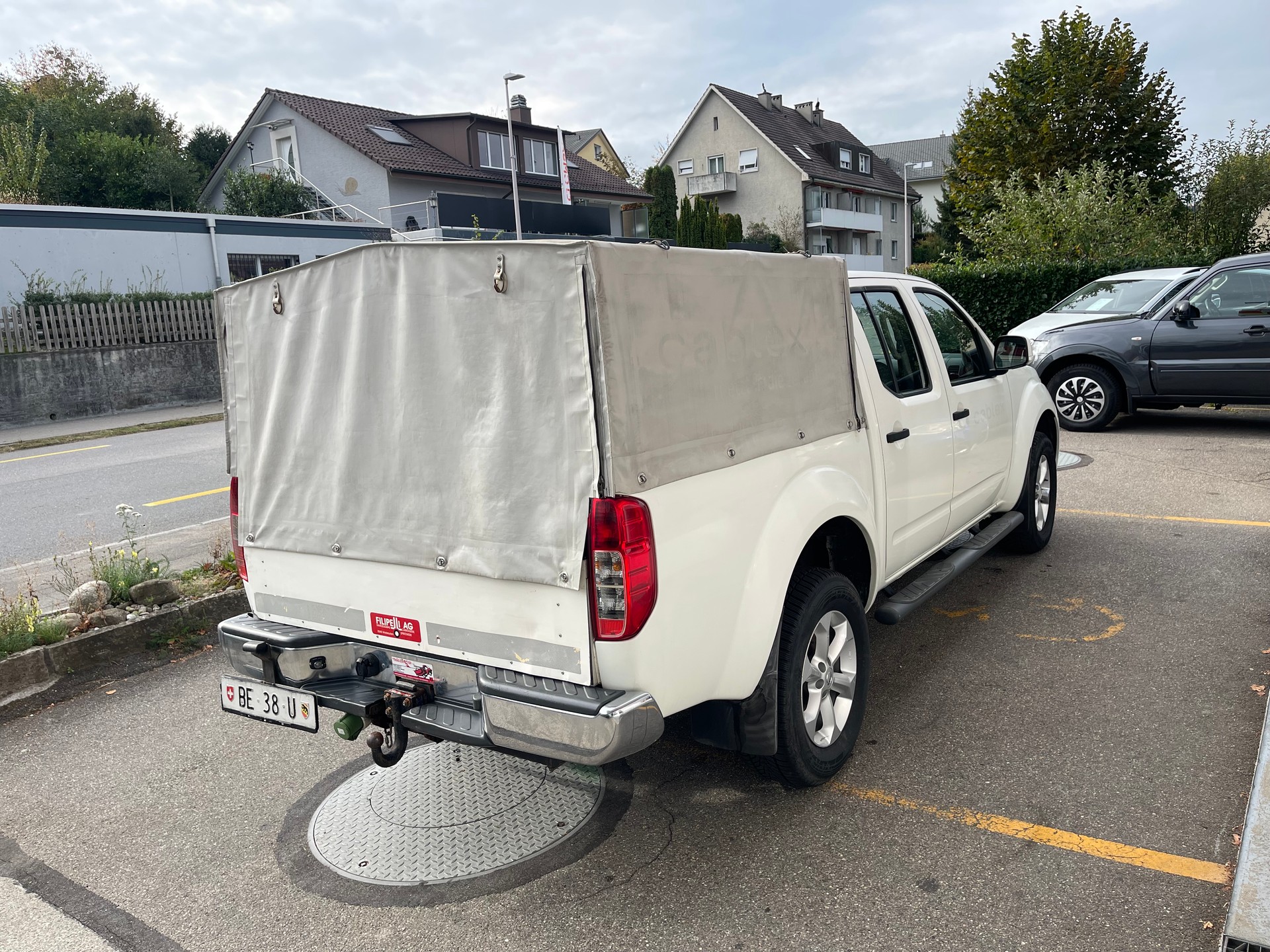 NISSAN Navara Double Cab SE 2.5 dCi 4WD LB Automat-image-13