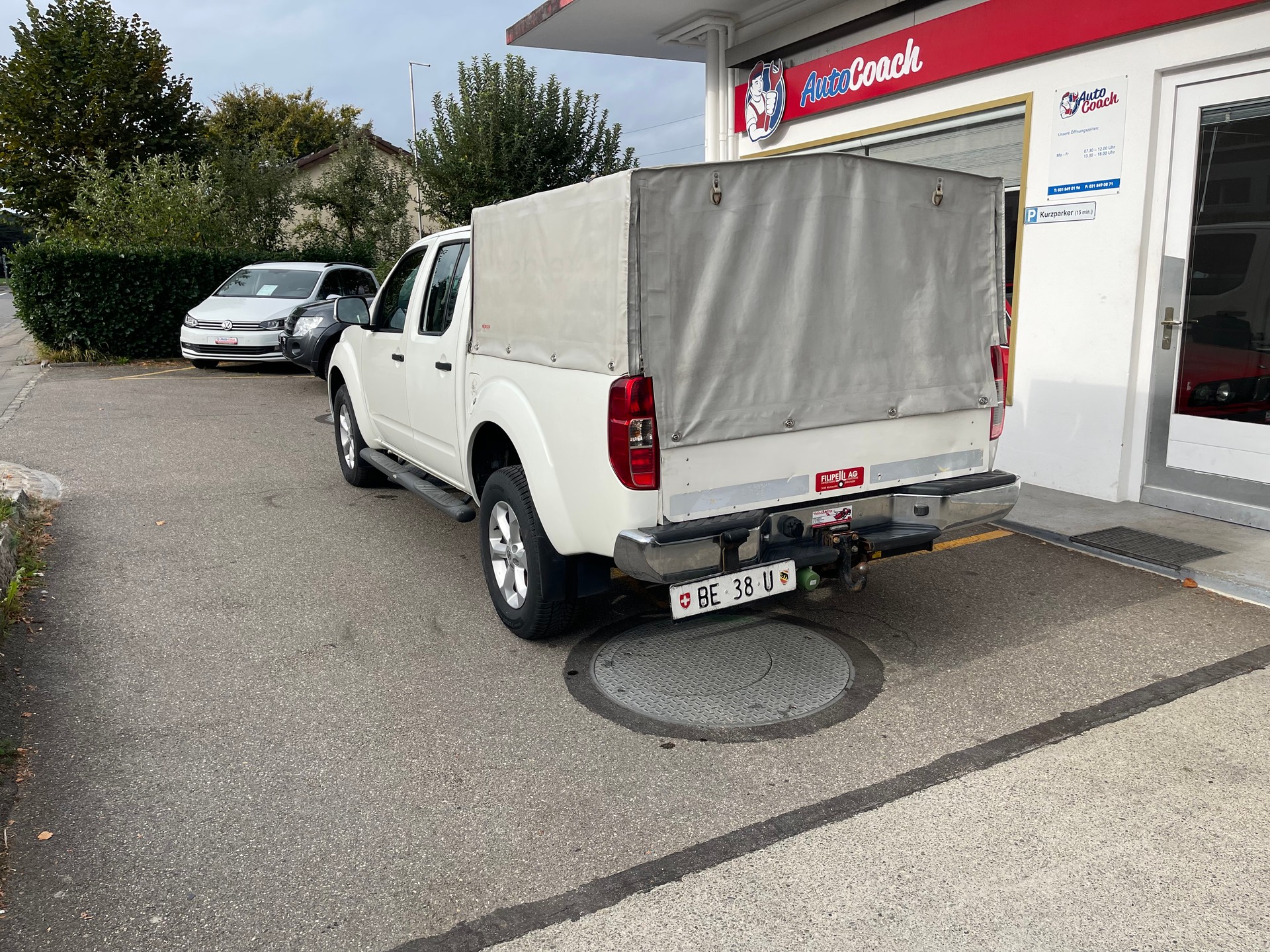 NISSAN Navara Double Cab SE 2.5 dCi 4WD LB Automat-image-10