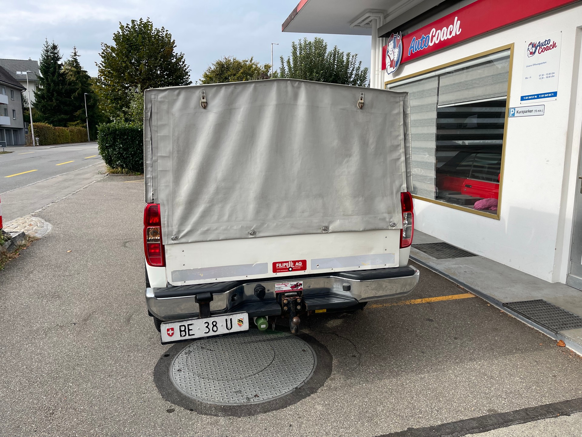NISSAN Navara Double Cab SE 2.5 dCi 4WD LB Automat-image-11
