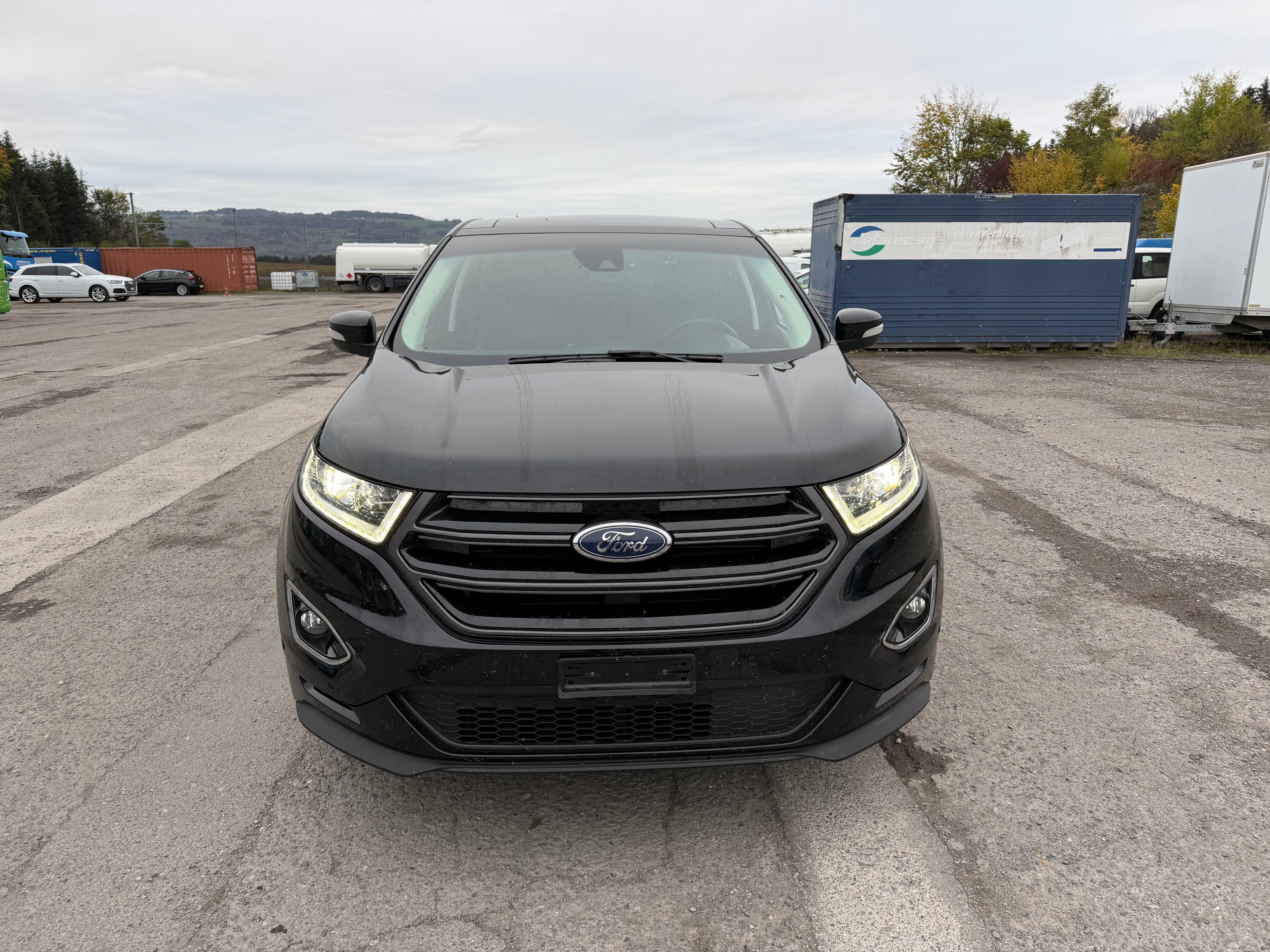 Car photo