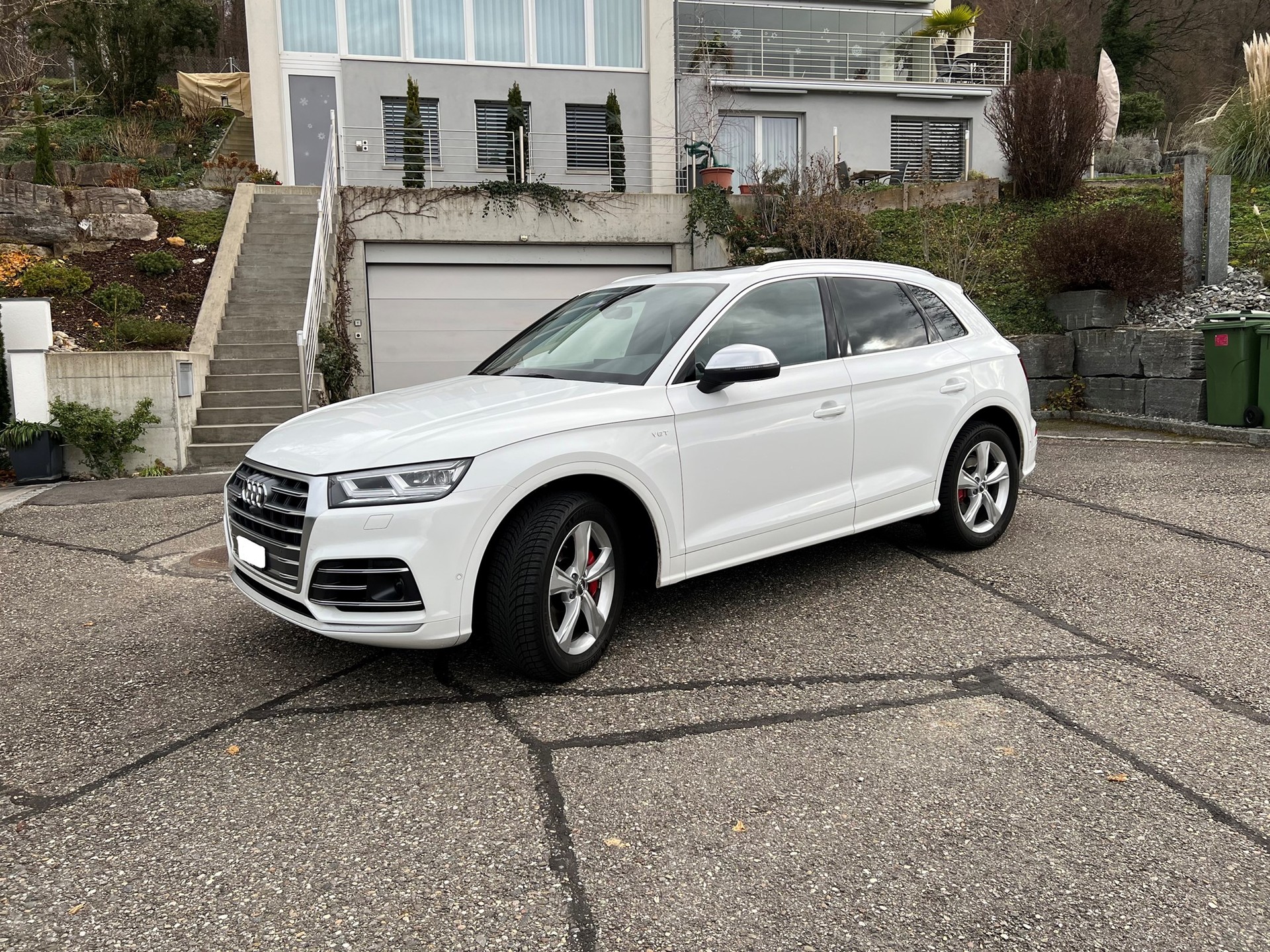 AUDI SQ5 3.0 TFSI quattro S-tronic-image-1