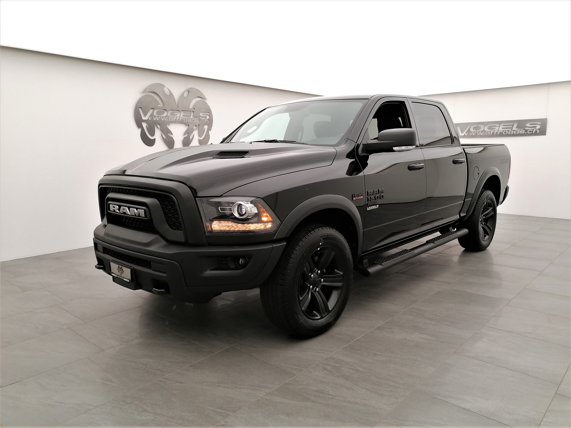 DODGE RAM 1500 5.7 V8 Warlock Crew Cab 10.5T-image-0