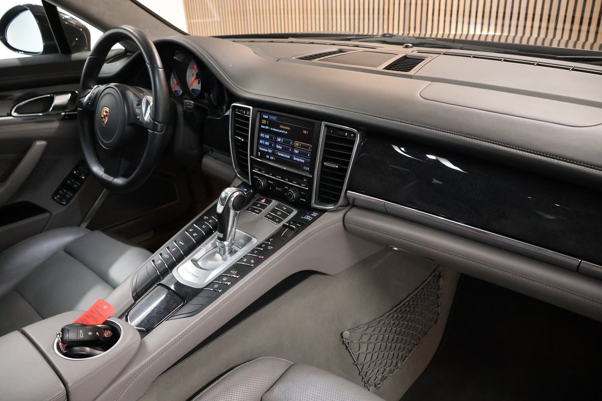 PORSCHE Panamera Turbo 4.8 PDK-image-14