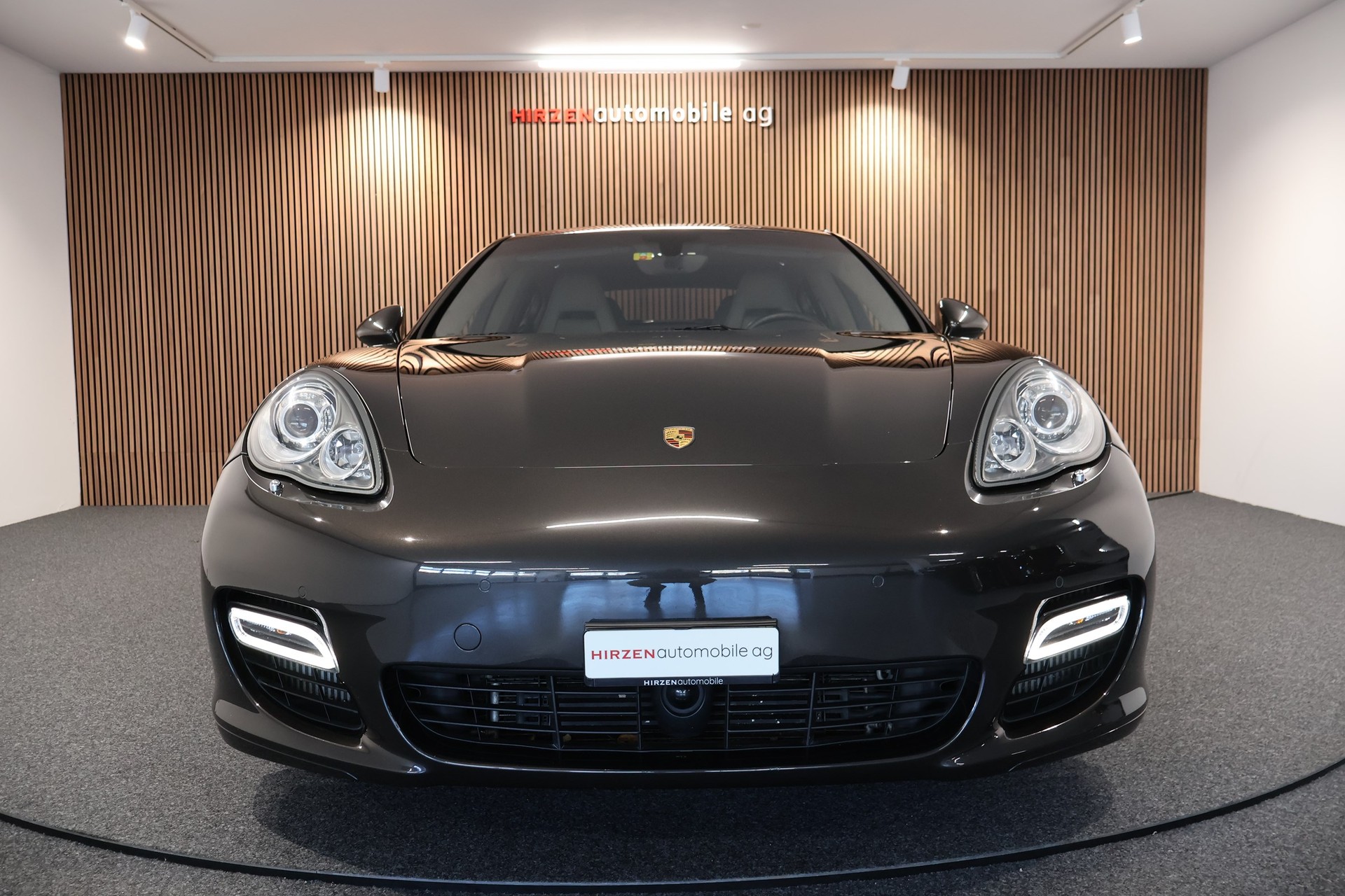 PORSCHE Panamera Turbo 4.8 PDK-image-28