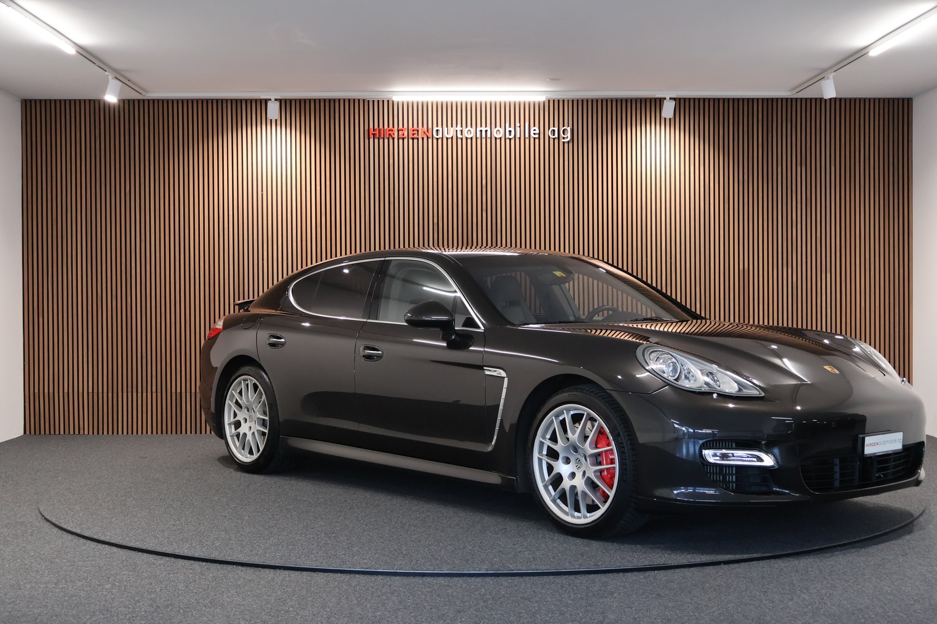 PORSCHE Panamera Turbo 4.8 PDK-image-6