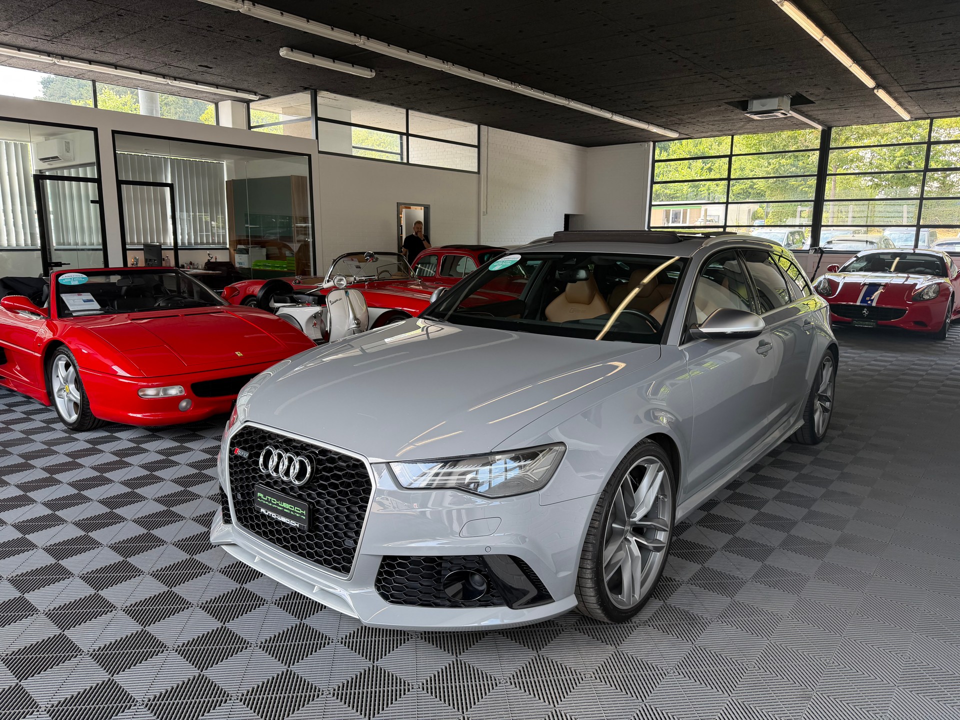 AUDI RS6 Avant 4.0 TFSI V8 quattro Tiptronic-image-5