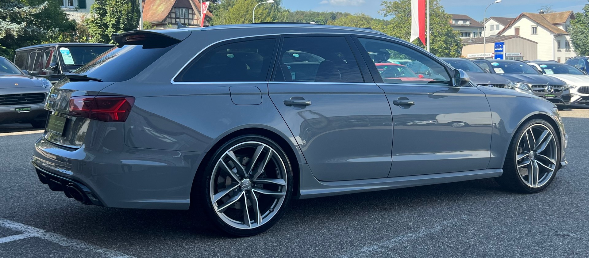 AUDI RS6 Avant 4.0 TFSI V8 quattro Tiptronic-image-5