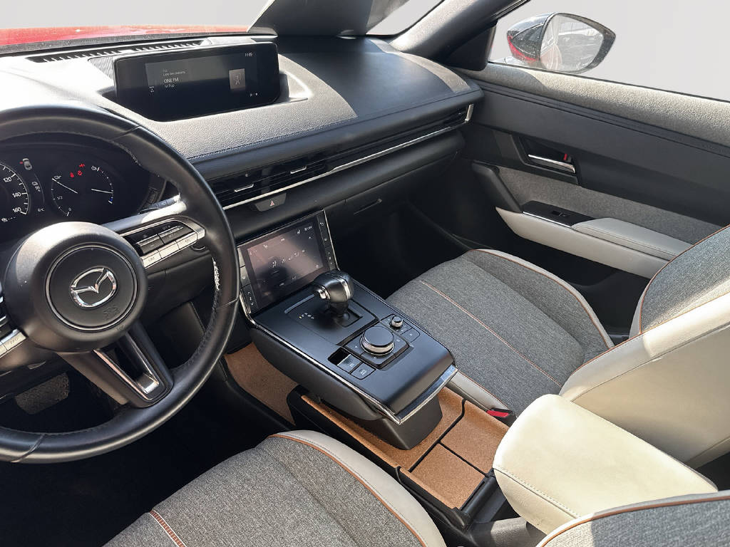 MAZDA MX-30 e-Skyactiv First Edition-image-5