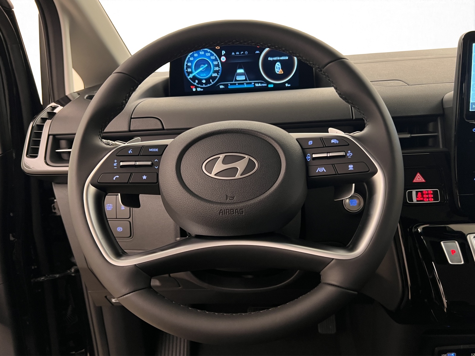 HYUNDAI Staria Wagon 1.6 GDi HEV Amplia-image-5