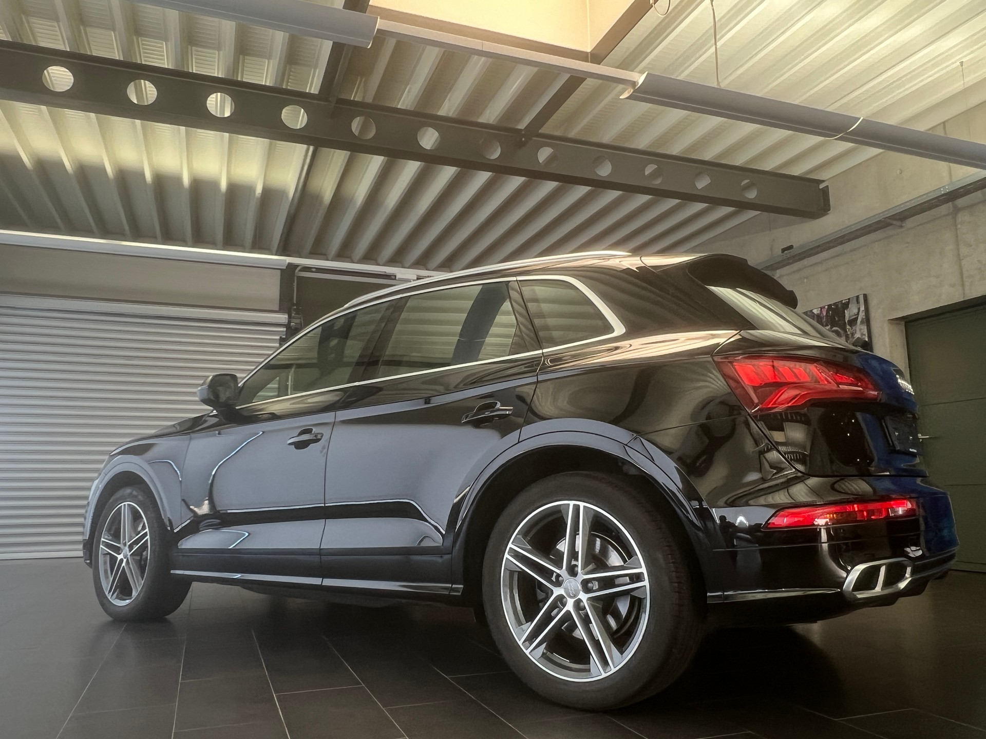 AUDI SQ5 3.0 V6 TDI quattro T-Tronic-image-16