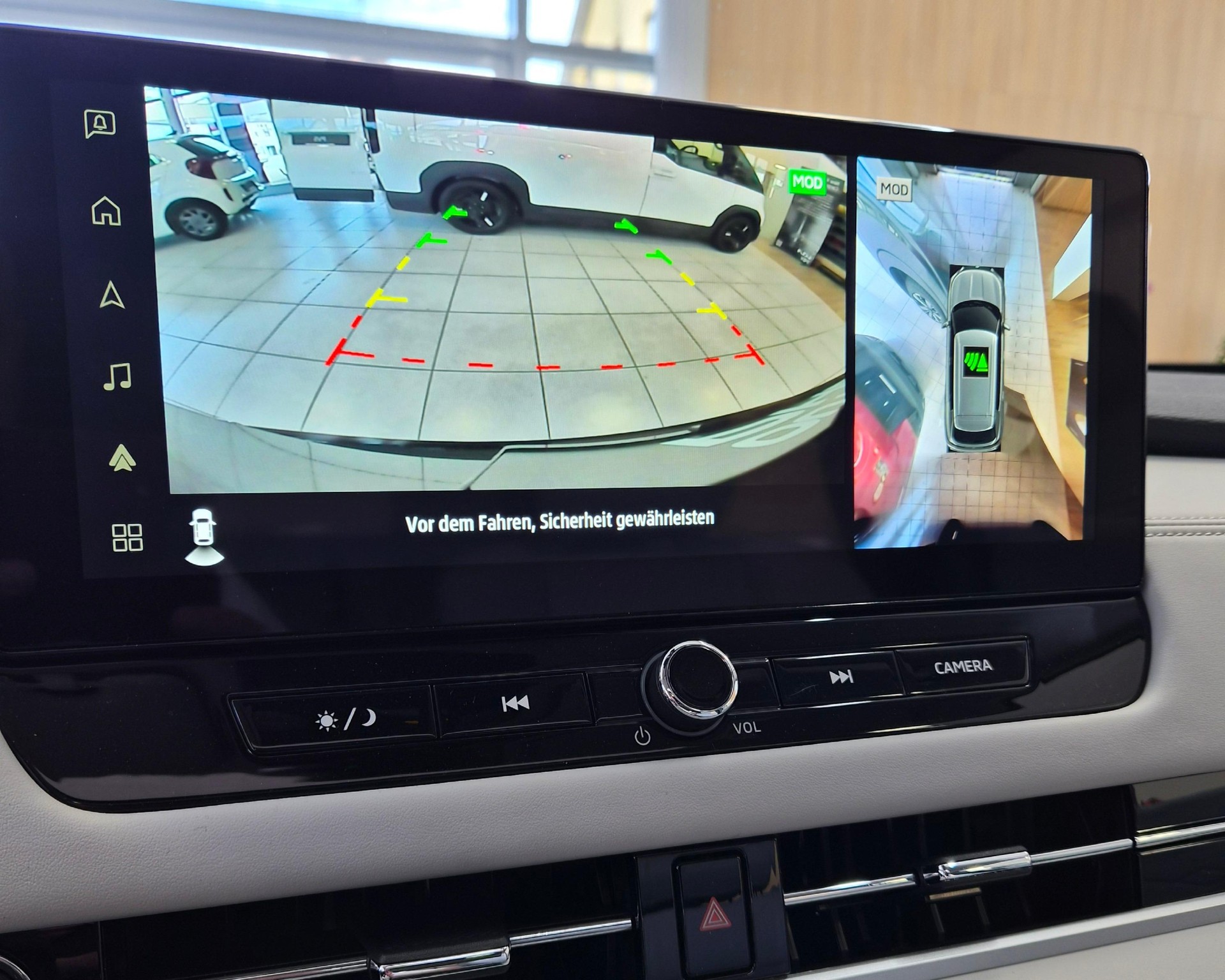 MITSUBISHI Outlander 2.4 PHEV Instyle 4x4-image-9