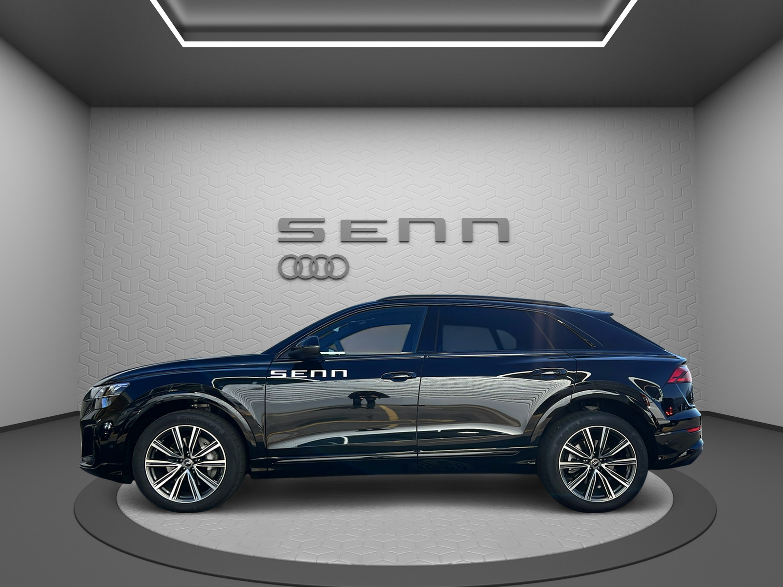 AUDI Q8 SUV 55 TFSI quattro tiptronic-image-1