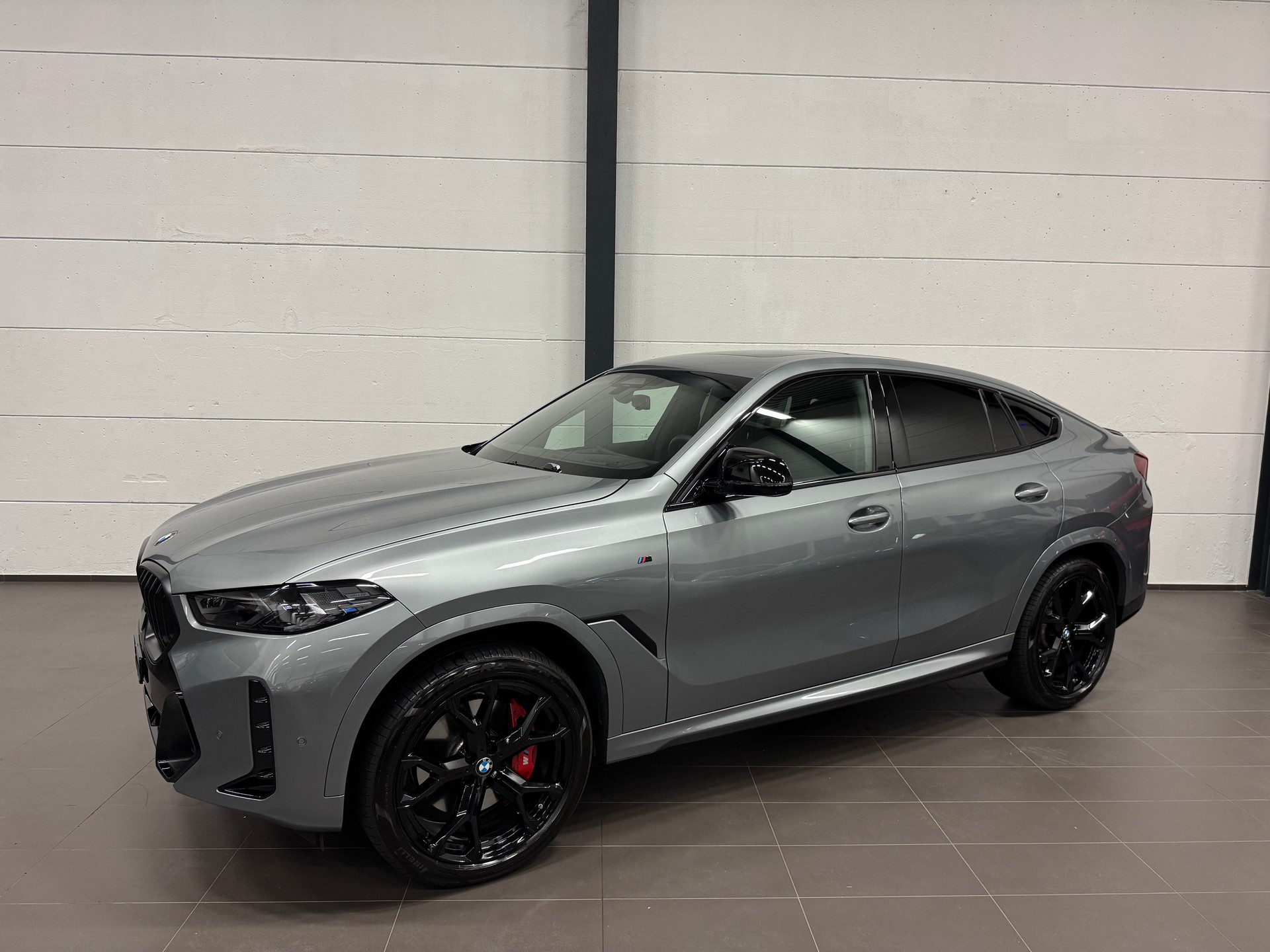BMW X6 xDrive 48V 40i M Sport Pro Steptronic-image-2