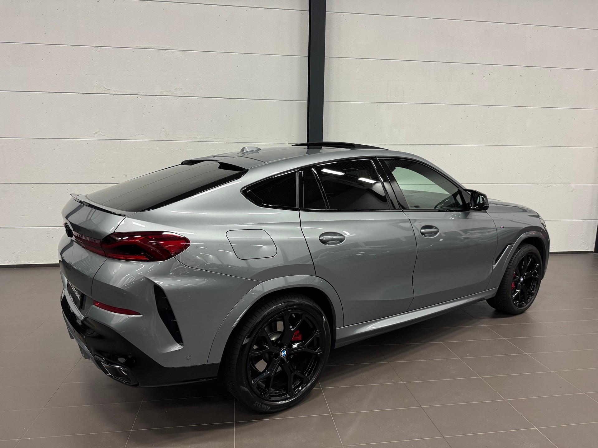 BMW X6 xDrive 48V 40i M Sport Pro Steptronic-image-12
