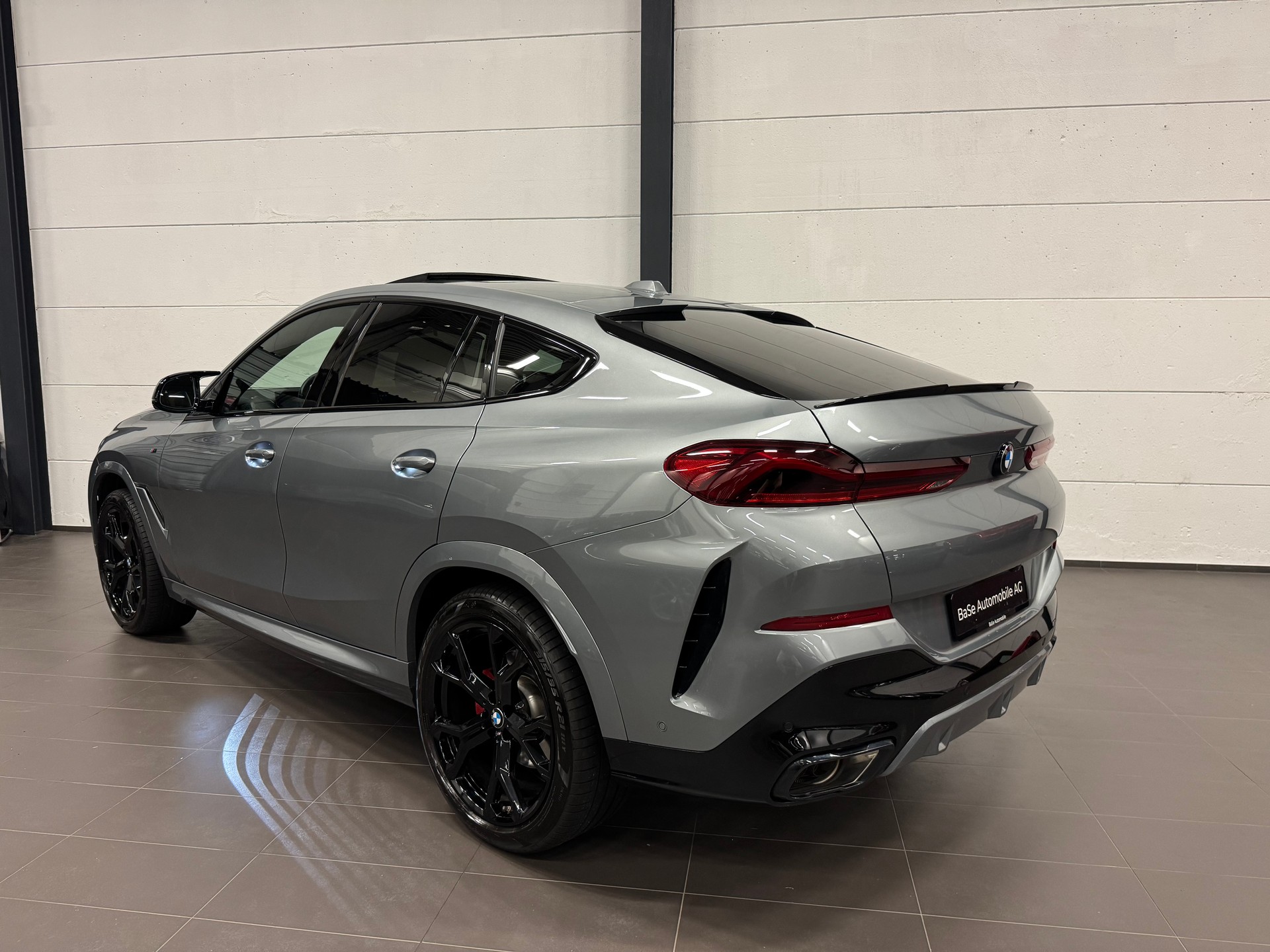 BMW X6 xDrive 48V 40i M Sport Pro Steptronic-image-11