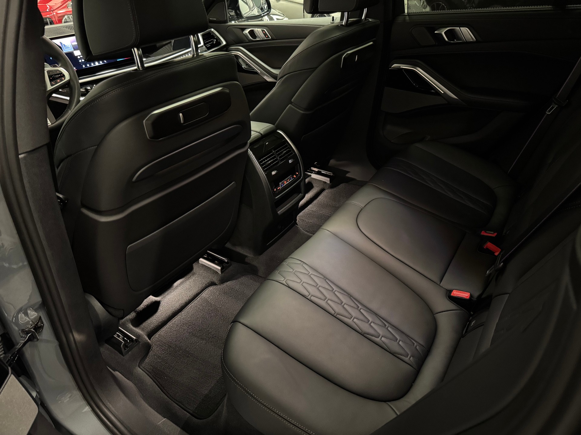 BMW X6 xDrive 48V 40i M Sport Pro Steptronic-image-21