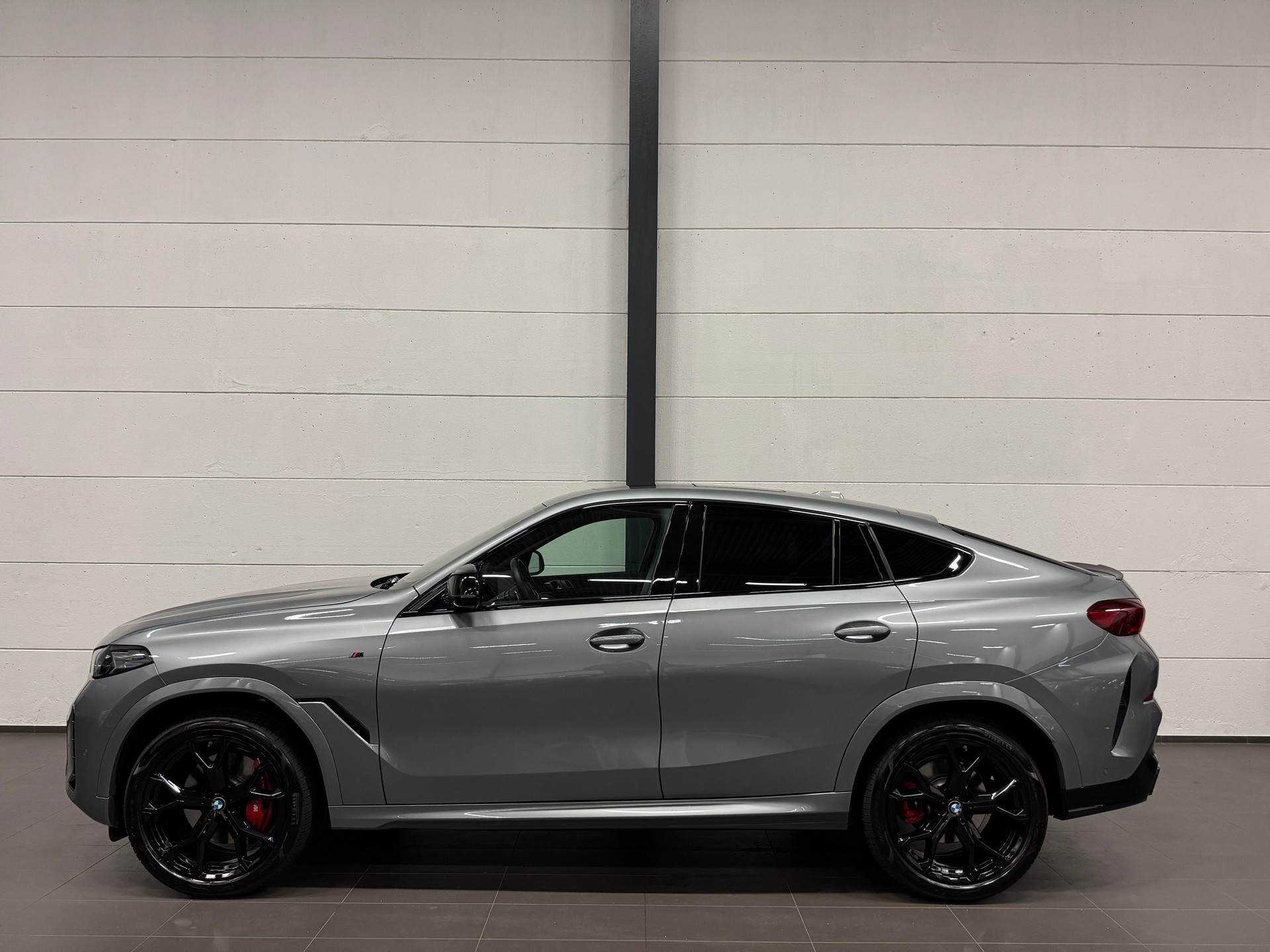BMW X6 xDrive 48V 40i M Sport Pro Steptronic-image-9