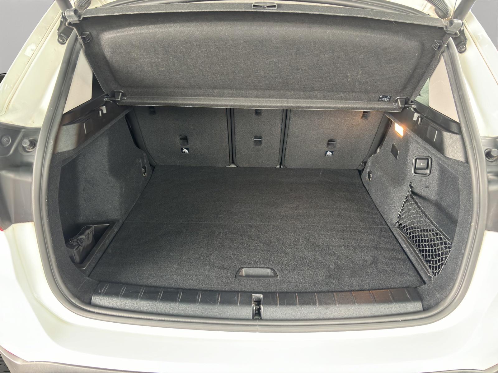 BMW X1 xDrive25e-image-19