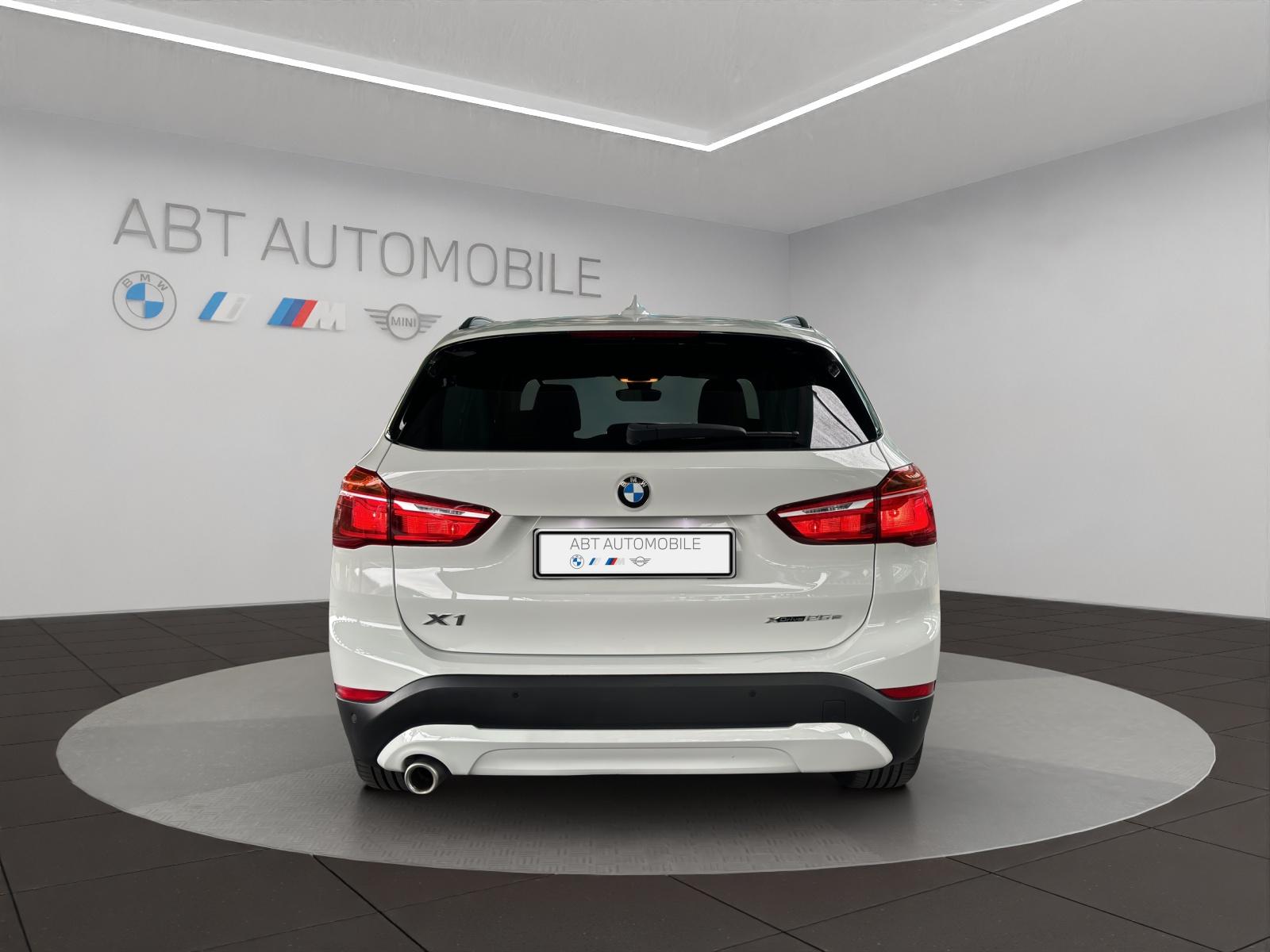 BMW X1 xDrive25e-image-5