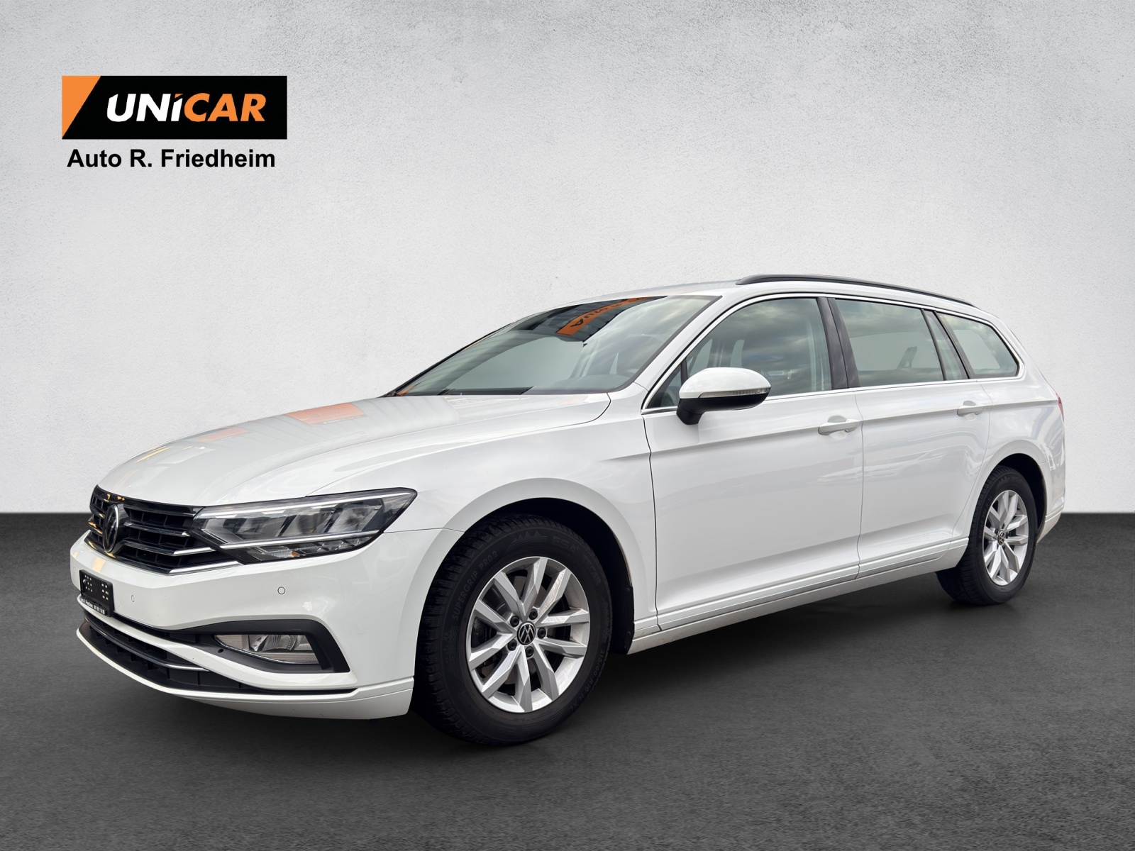 VW Passat 2.0 TDI BMT Elegance DSG-image-2