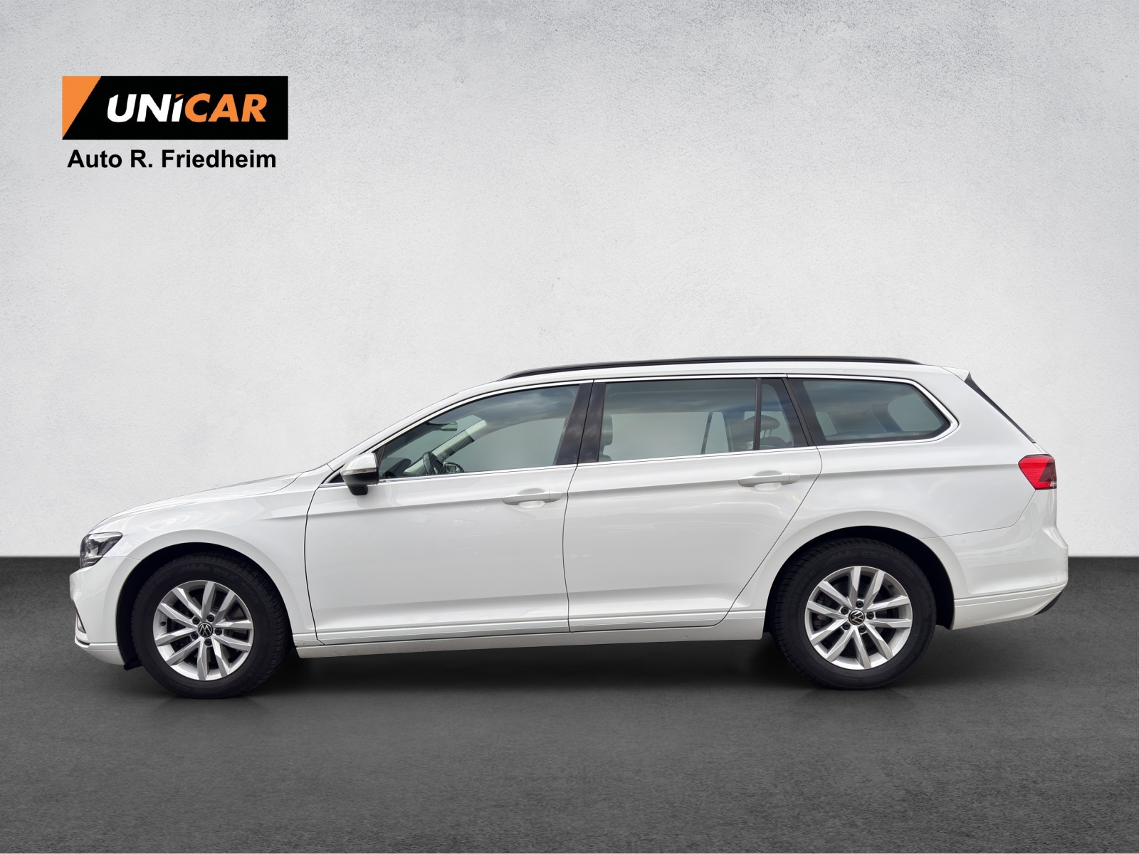 VW Passat 2.0 TDI BMT Elegance DSG-image-3