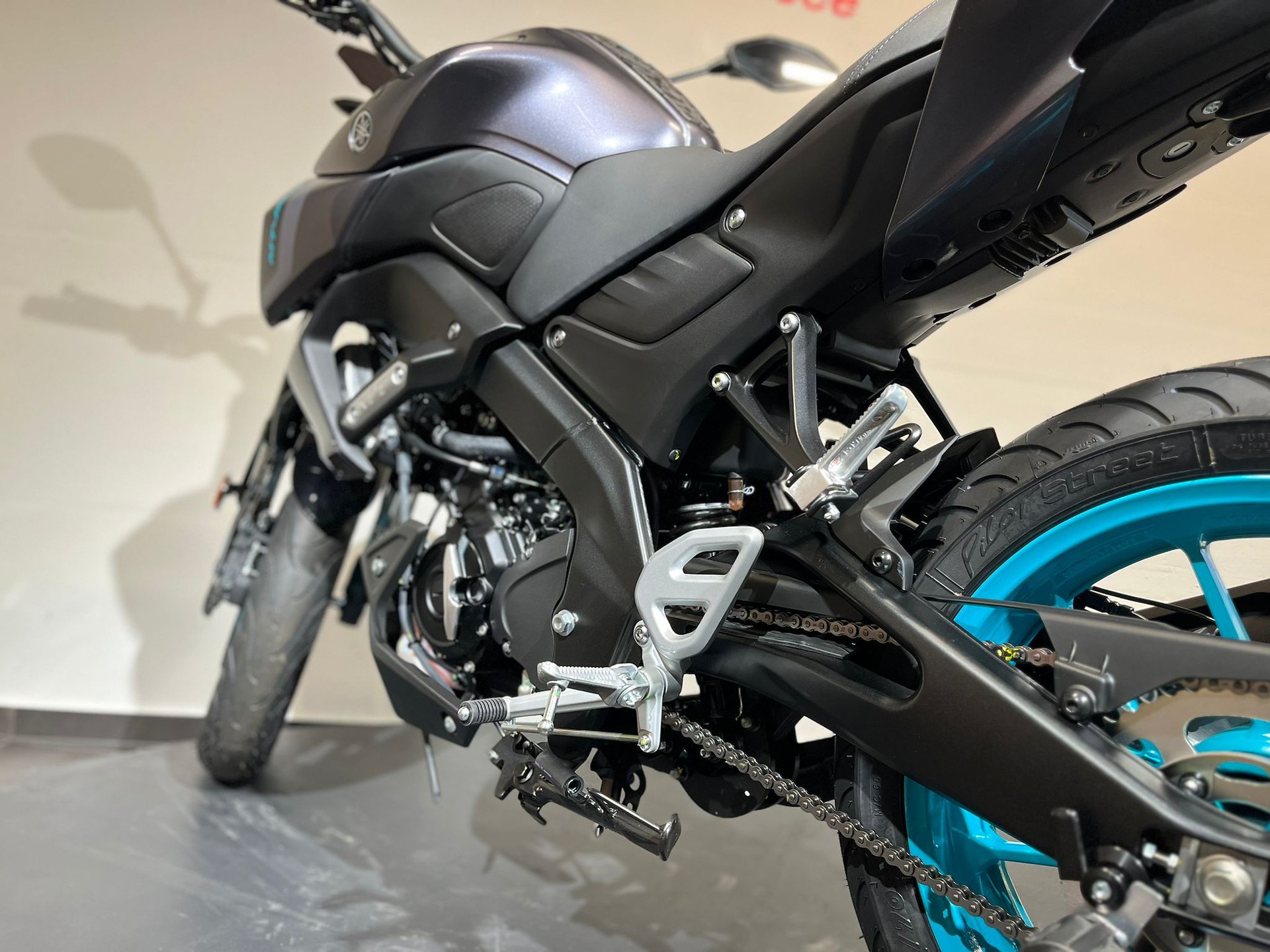 YAMAHA MT-125-image-15