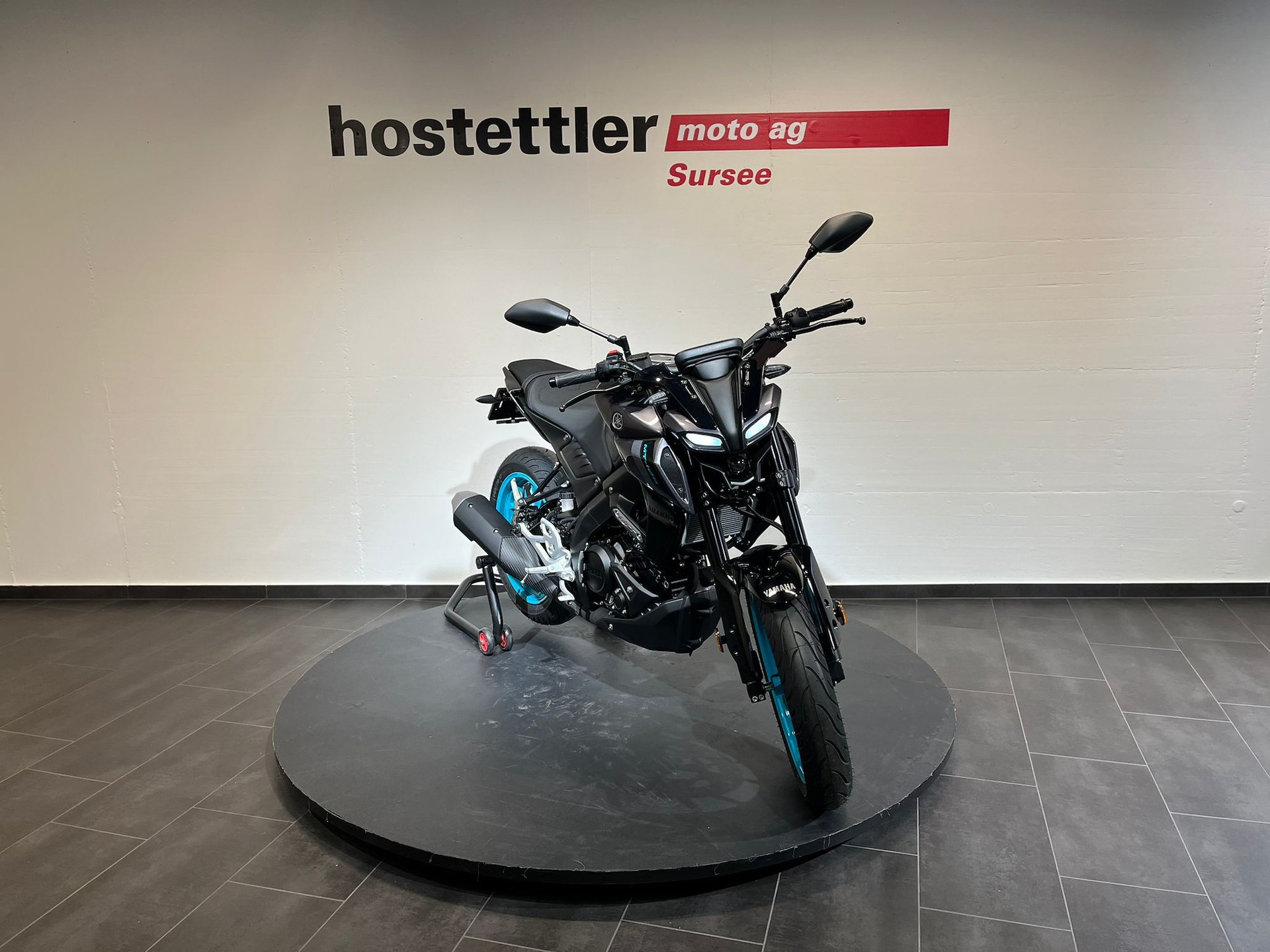 YAMAHA MT-125