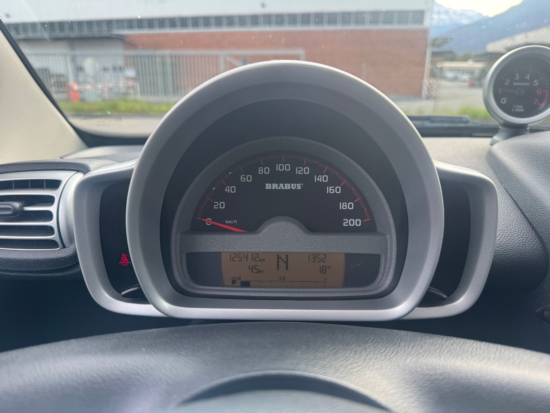 SMART fortwo Brabus softouch-image-9