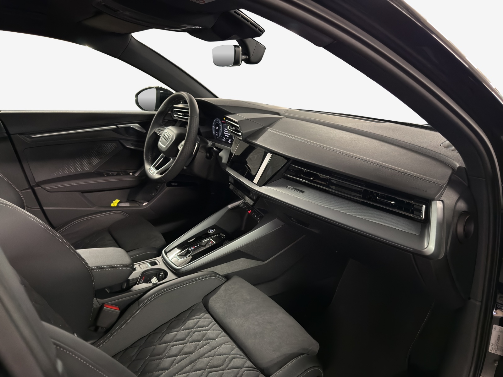 AUDI A3 Sportback TFSI e 150 kW Attraction S-tronic-image-14