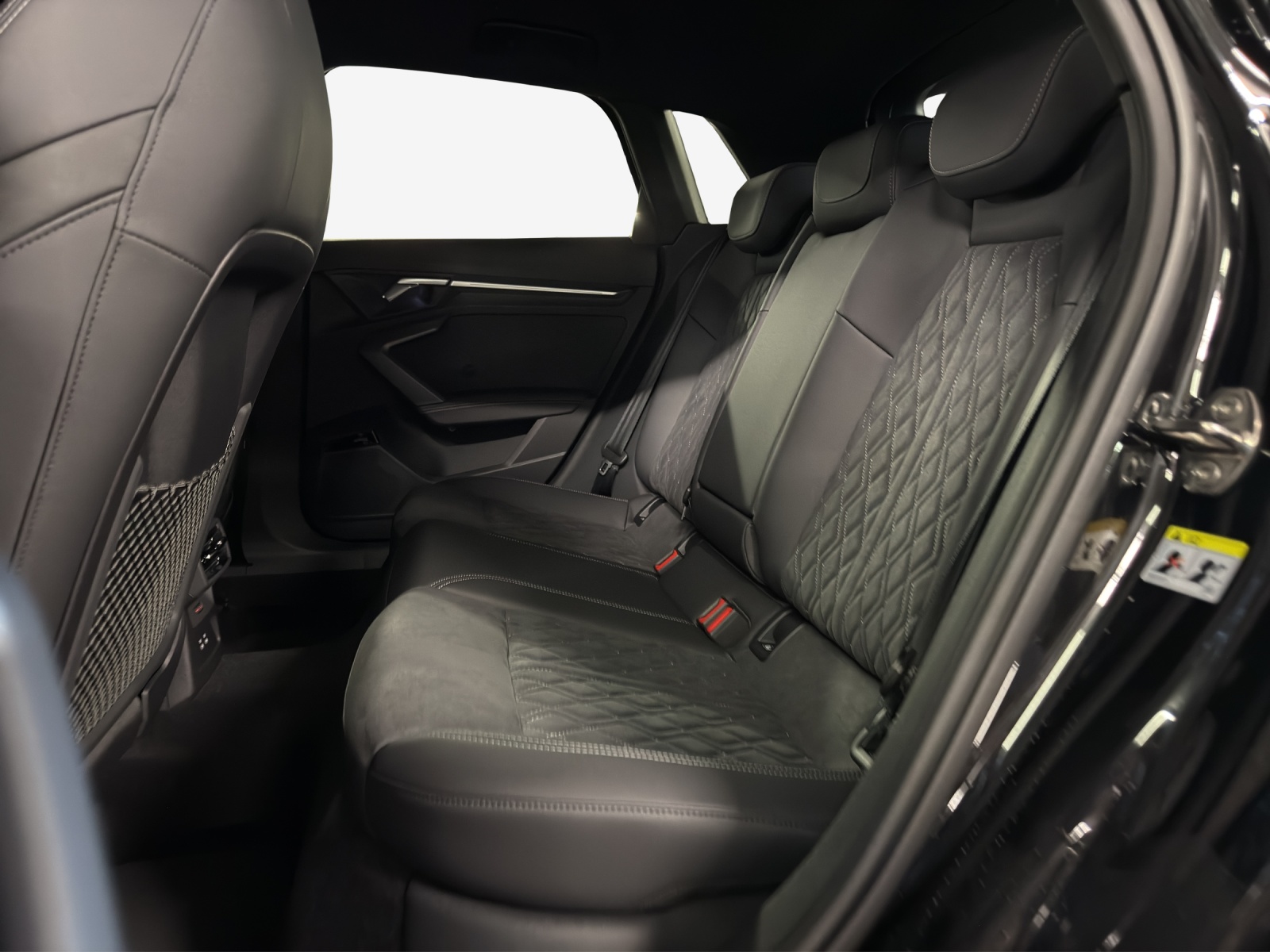 AUDI A3 Sportback TFSI e 150 kW Attraction S-tronic-image-11