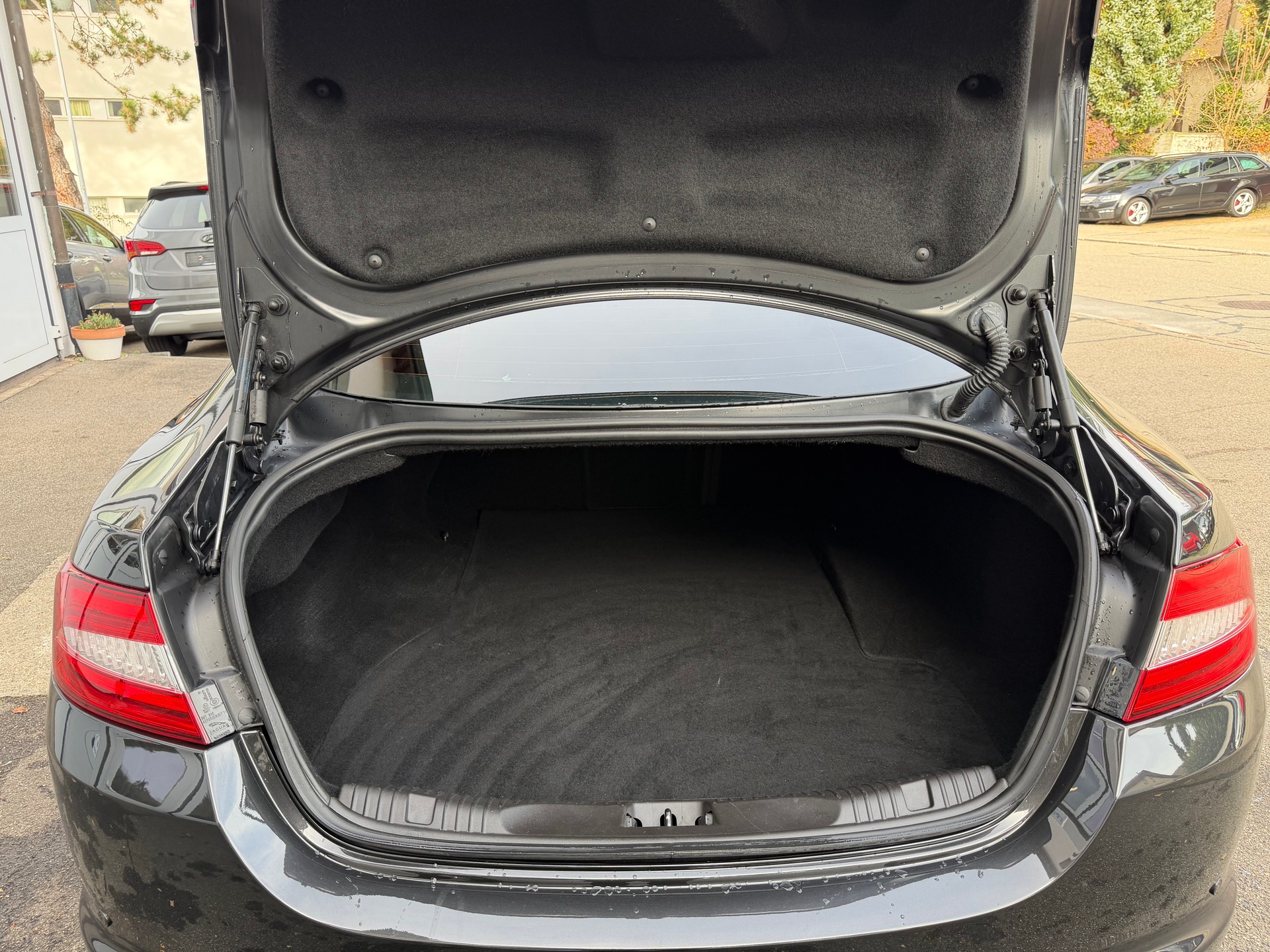 JAGUAR XF 3.0 V6 S/C 4x4-image-12