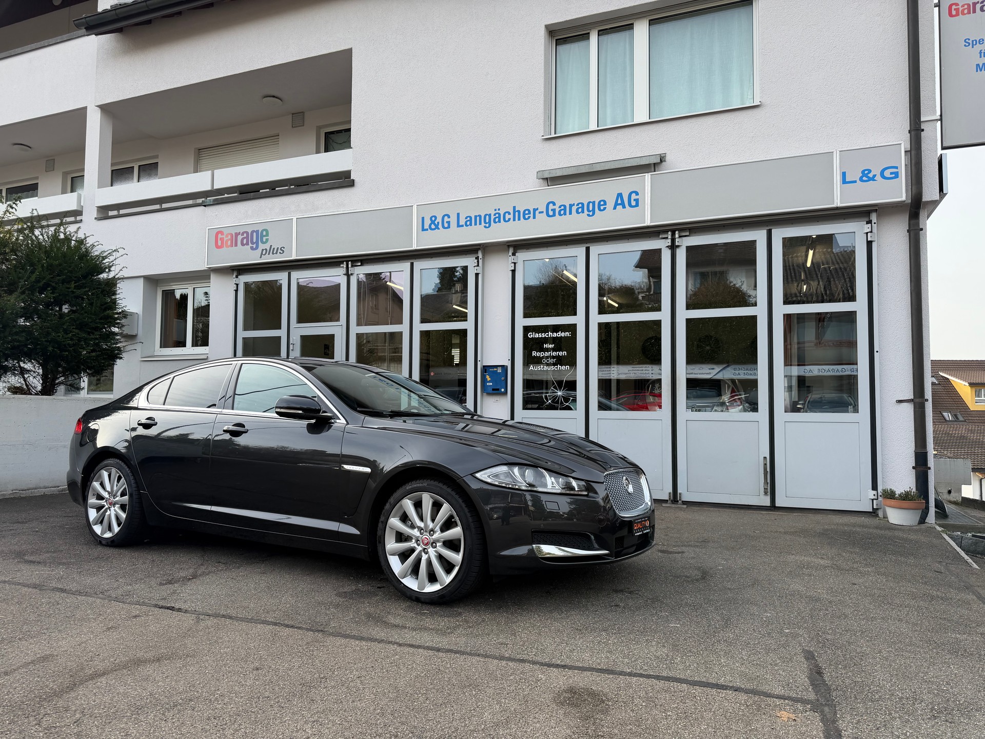 JAGUAR XF 3.0 V6 S/C 4x4-image-1