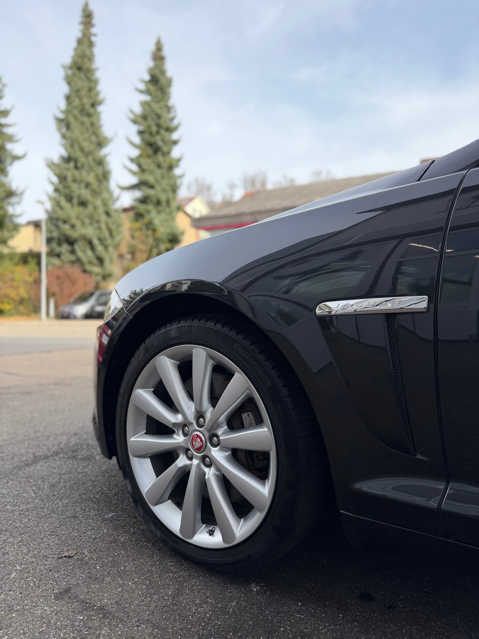 JAGUAR XF 3.0 V6 S/C 4x4-image-4