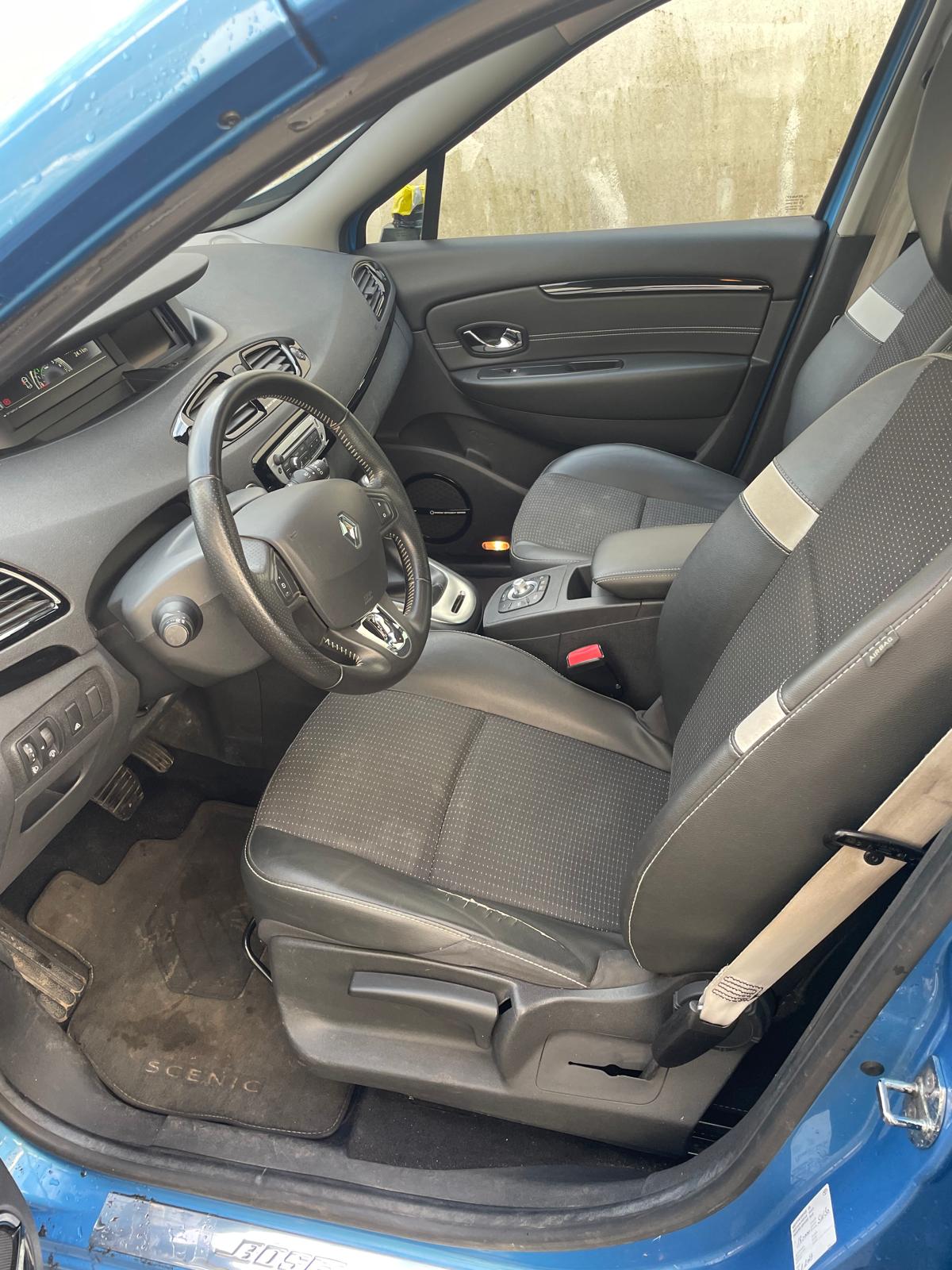 RENAULT Scénic 2.0 16V Dynamique X-Tronic CVT-image-2