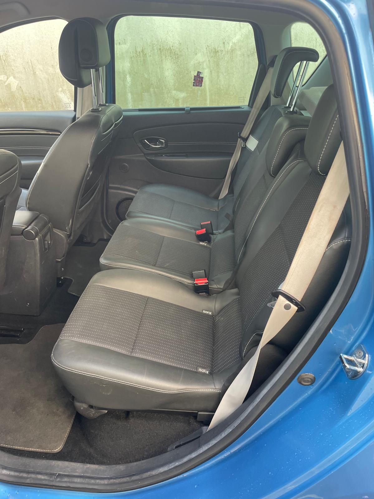 RENAULT Scénic 2.0 16V Dynamique X-Tronic CVT-image-3
