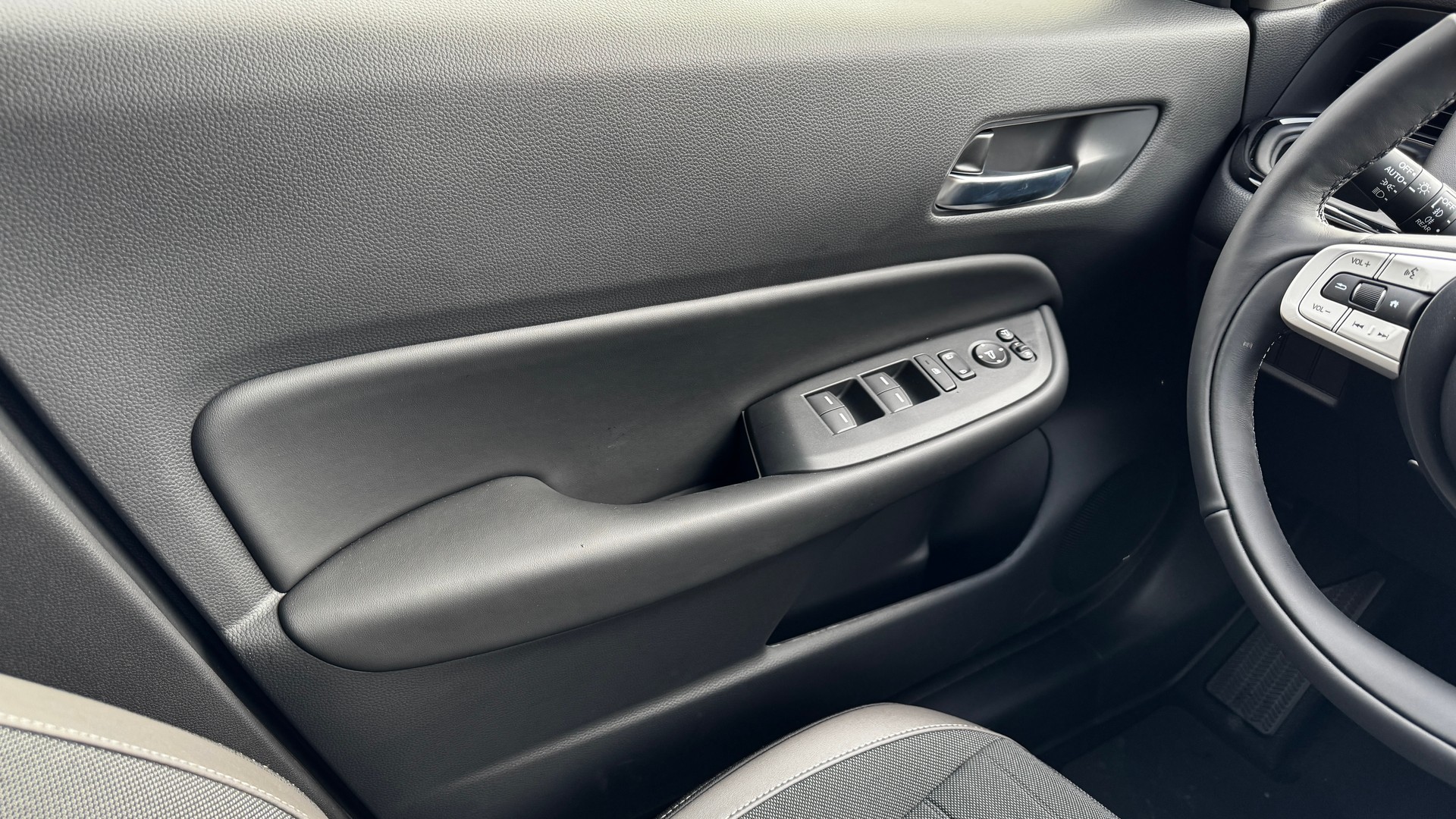 HONDA Jazz 1.5i-MMD Crosstar Advance E-CVT 1.9% Leasing Aktion unschlagbar mit 8 Jahren Garantie-image-9