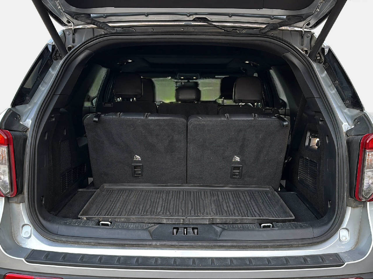 FORD Explorer 3.0 V6 Plug-in Hybrid ST-Line-image-14