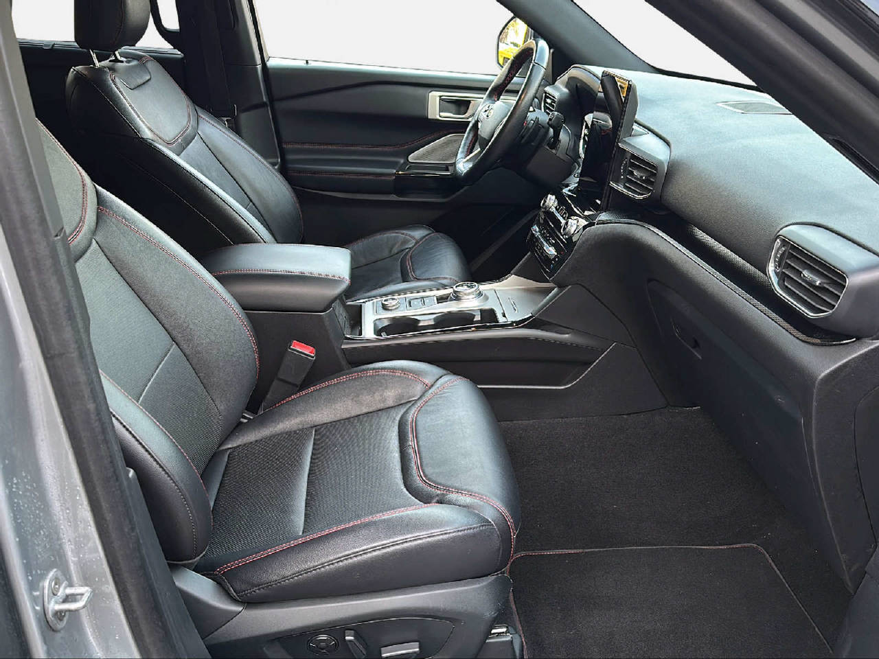 FORD Explorer 3.0 V6 Plug-in Hybrid ST-Line-image-12