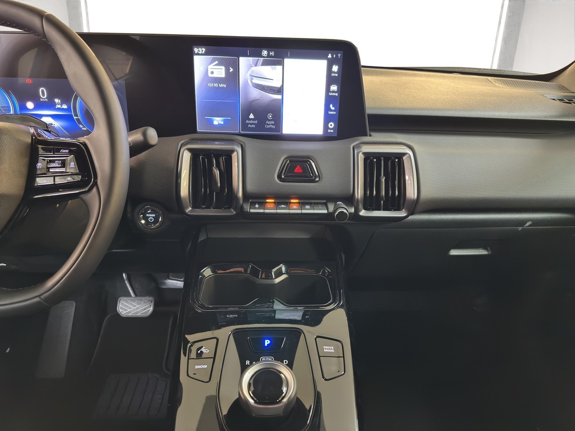 TOYOTA Urban Cruiser Comfort-image-12