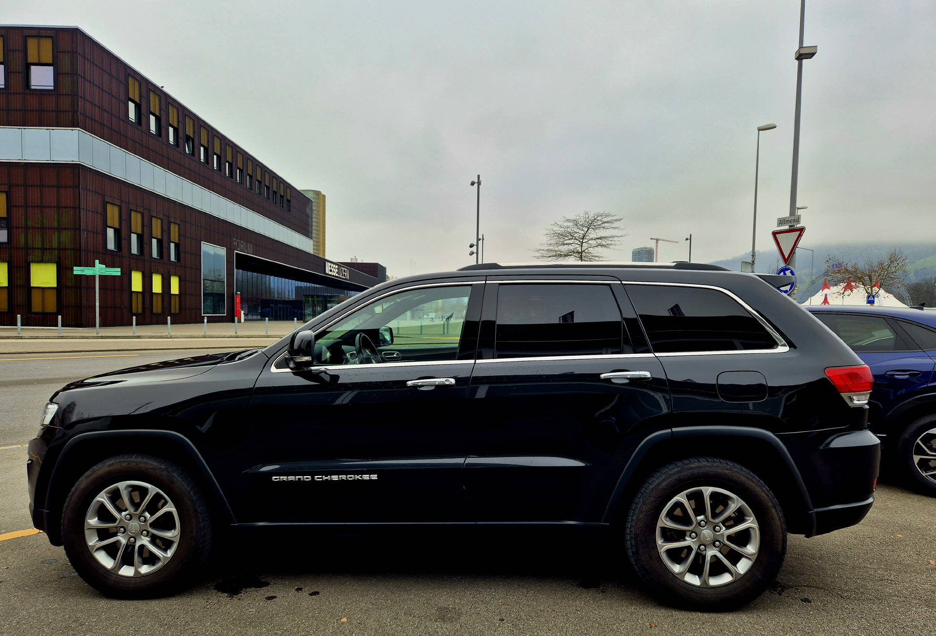 JEEP Grand Cherokee 3.0 CRD 250 Limited-image-2