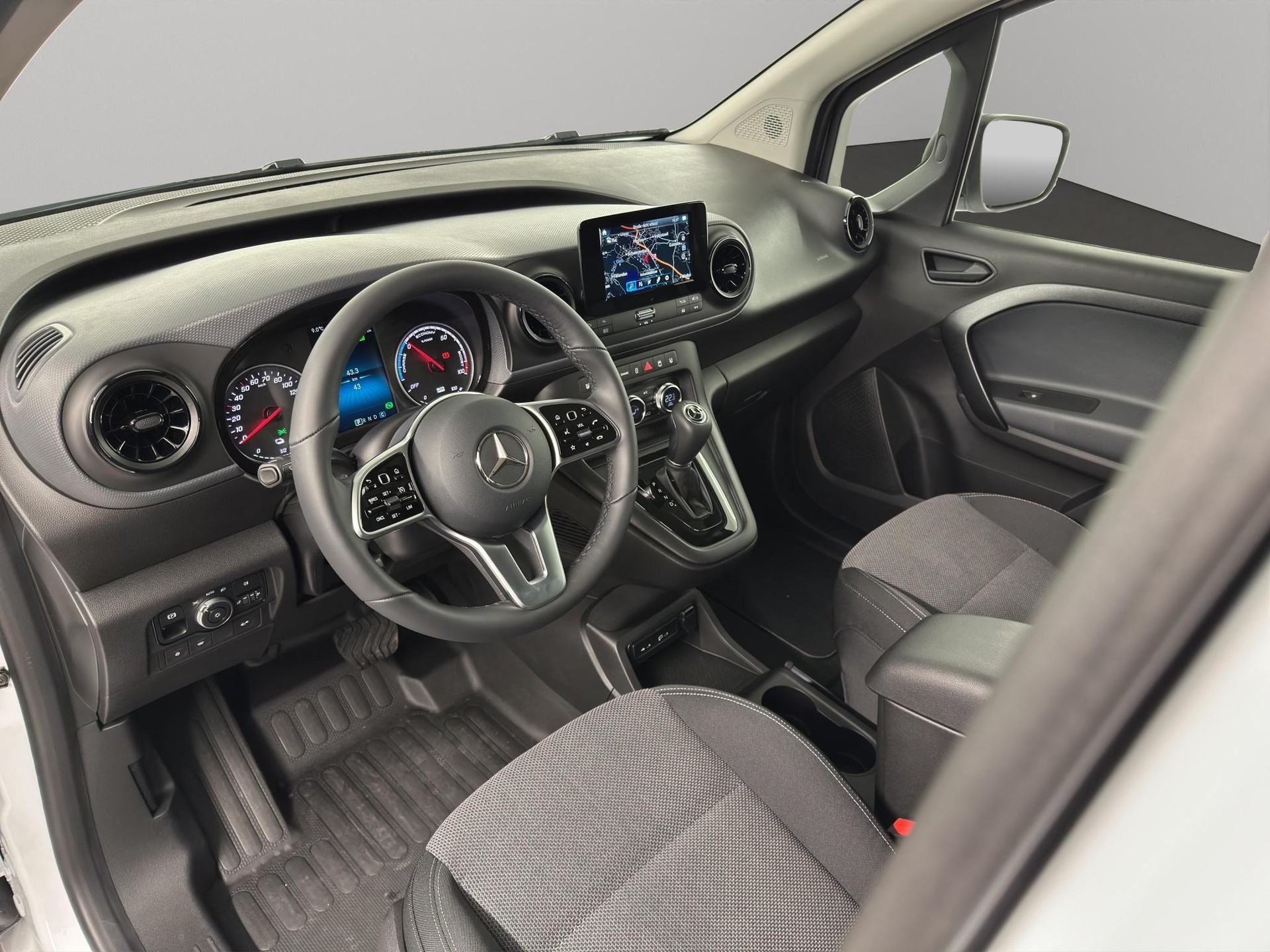 MERCEDES-BENZ eCitan 112 Kaw. S 45 kWh-image-12