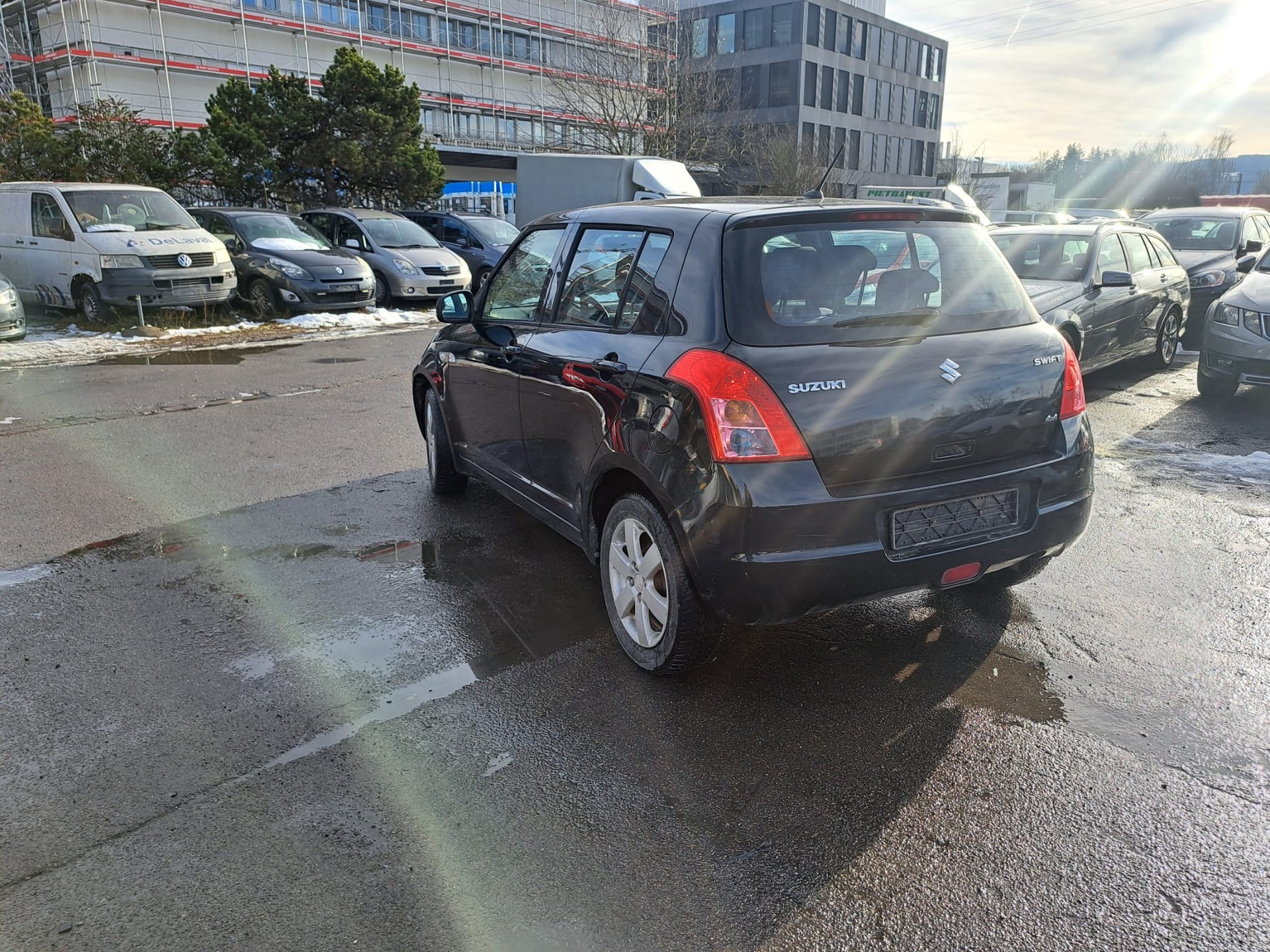 SUZUKI Swift 1.3i 16V GL Top 4x4-image-6