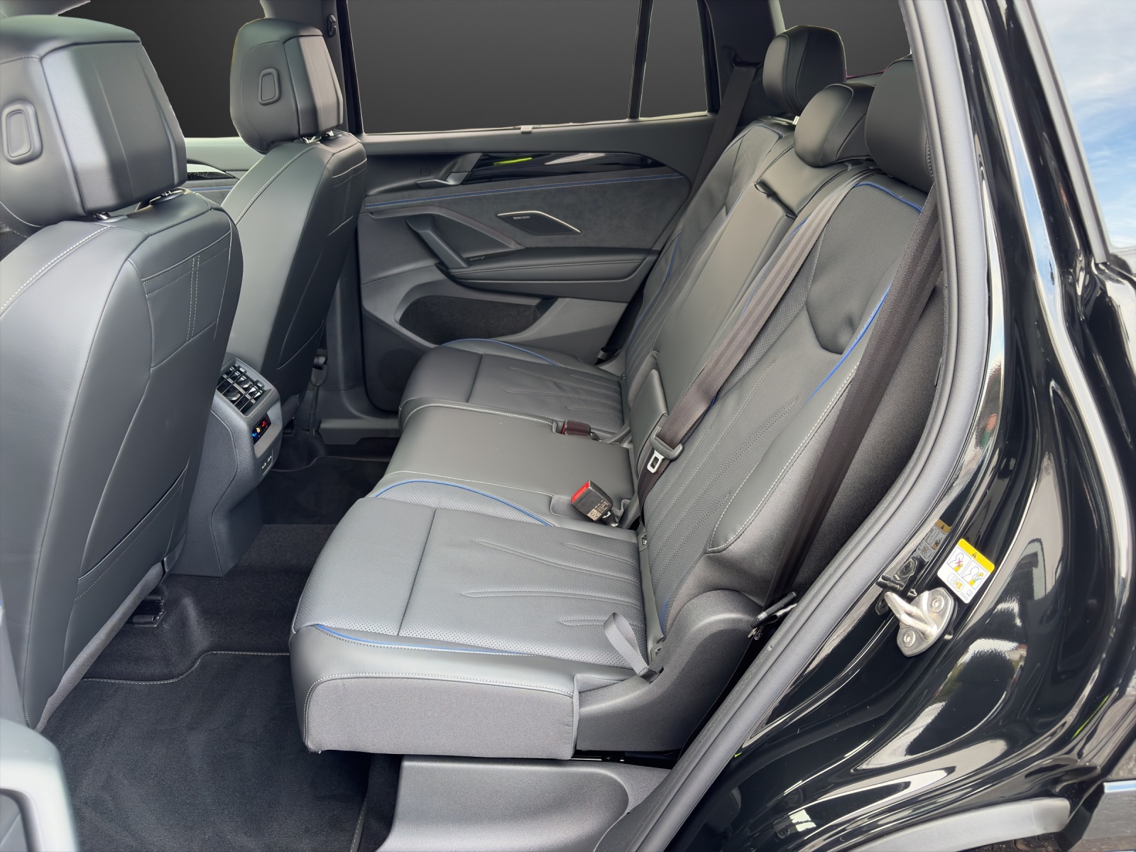 VW Tayron 2.0 TSI R-Line DSG 4Motion-image-8