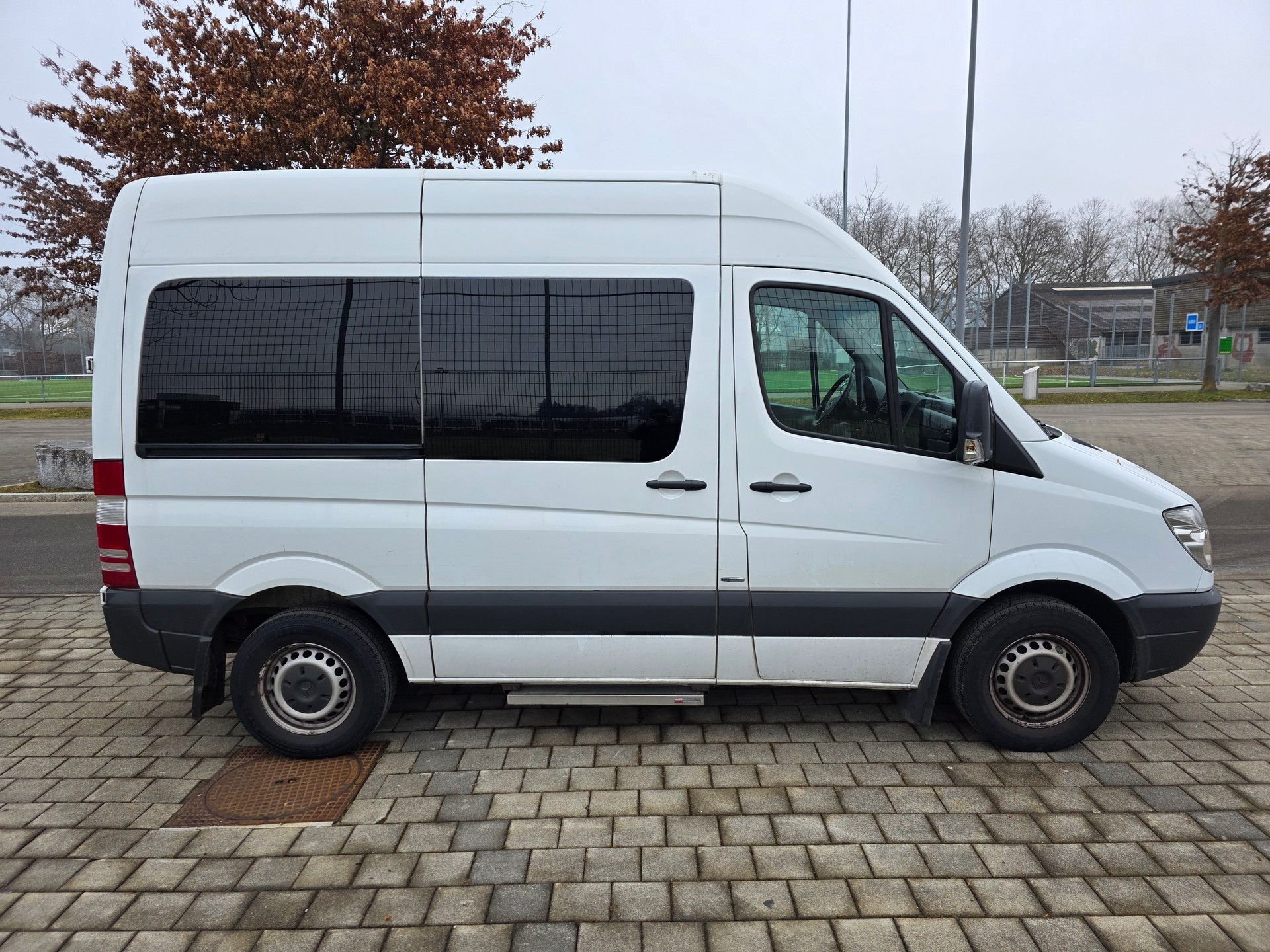 MERCEDES-BENZ Sprinter 313 CDI Kompakt - 9 Plätze/places Automat-image-3