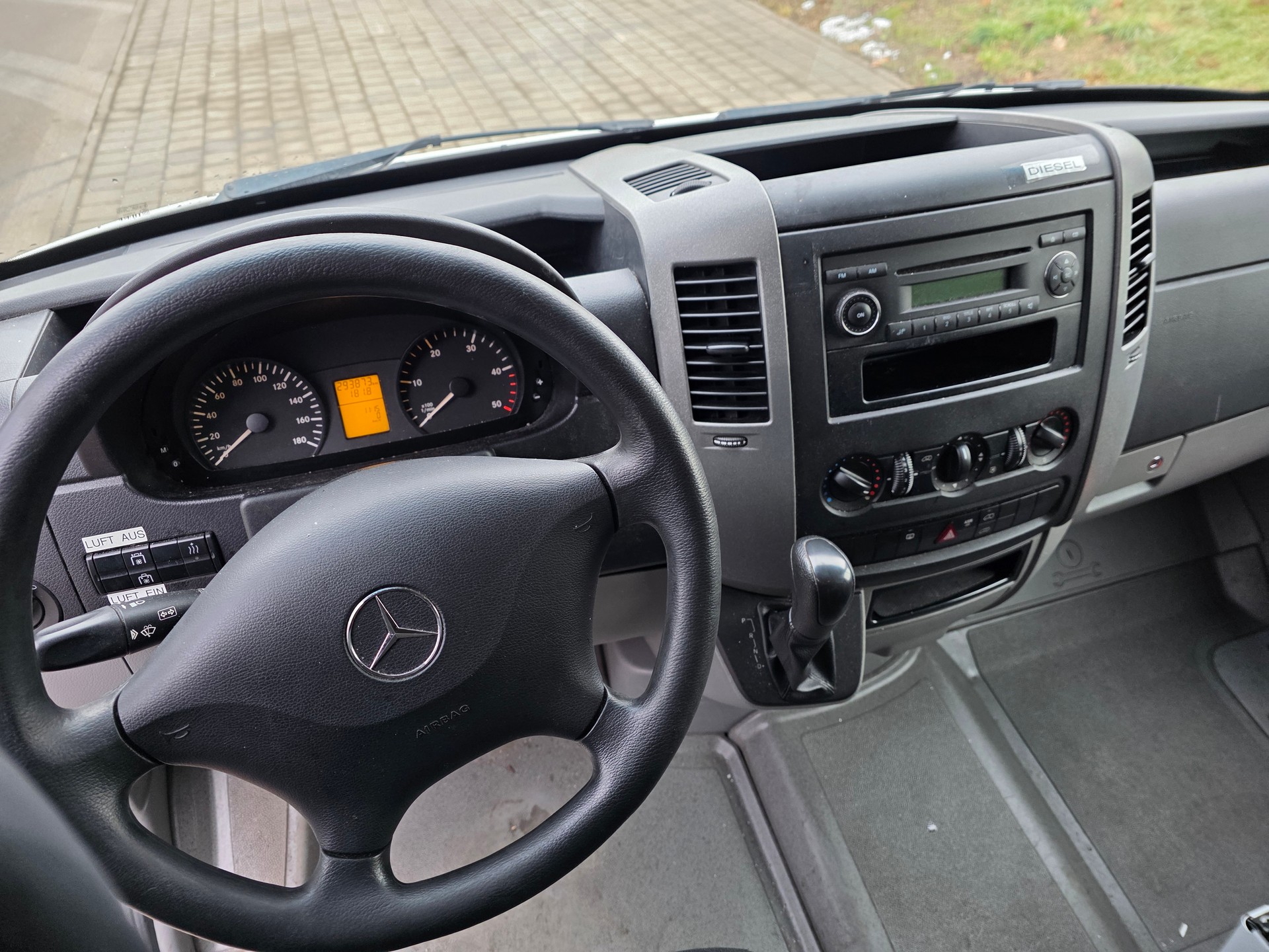 MERCEDES-BENZ Sprinter 313 CDI Kompakt - 9 Plätze/places Automat-image-19
