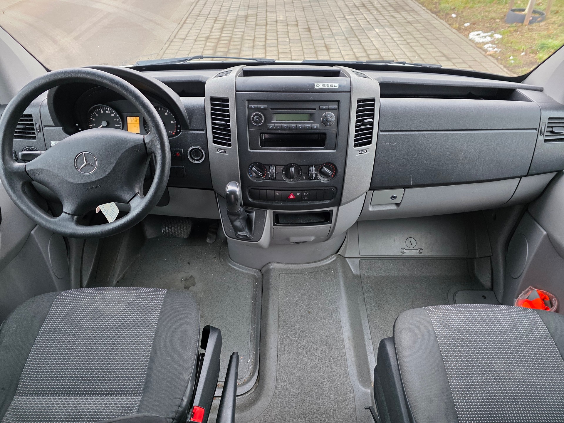 MERCEDES-BENZ Sprinter 313 CDI Kompakt - 9 Plätze/places Automat-image-11